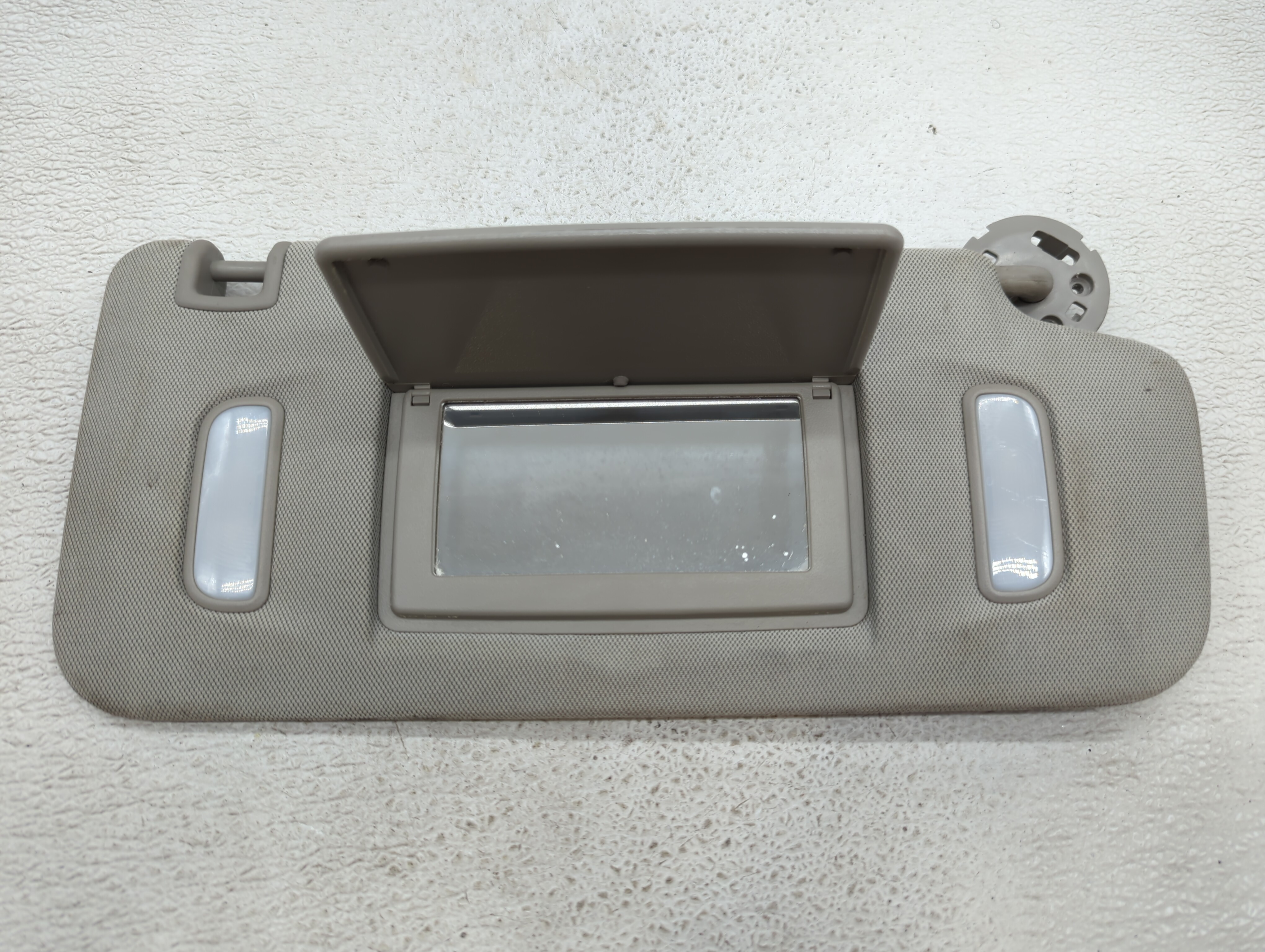 Picture of 2010-2017 Chevrolet Equinox Passenger Sun Visor Mirror Right Sunvisor 419905