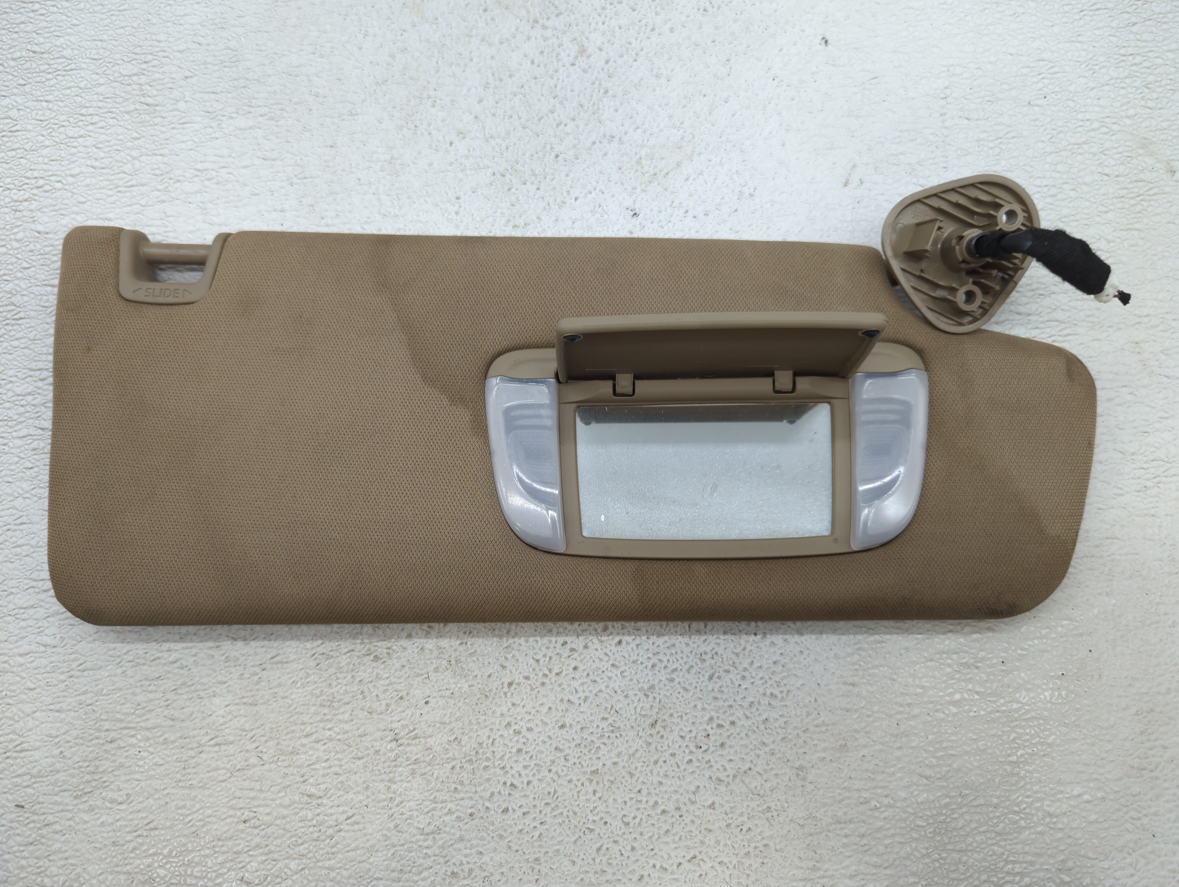 2016-2019 Hyundai Sonata Passenger Sun Visor Mirror Right Sunvisor Tan 419907 - Oemusedautoparts1.com