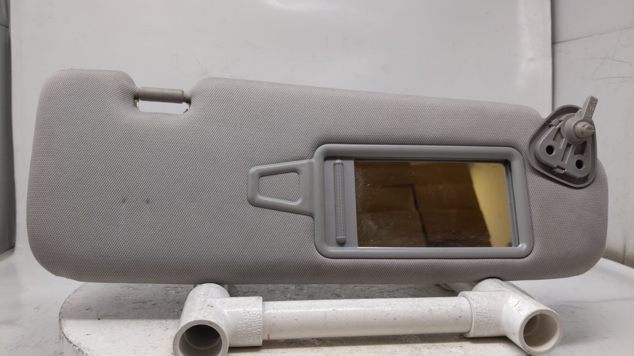 2011-2014 HYUNDAI SONATA Passenger Right Sun Visor Sunvisor Gray 42117 - Oemusedautoparts1.com