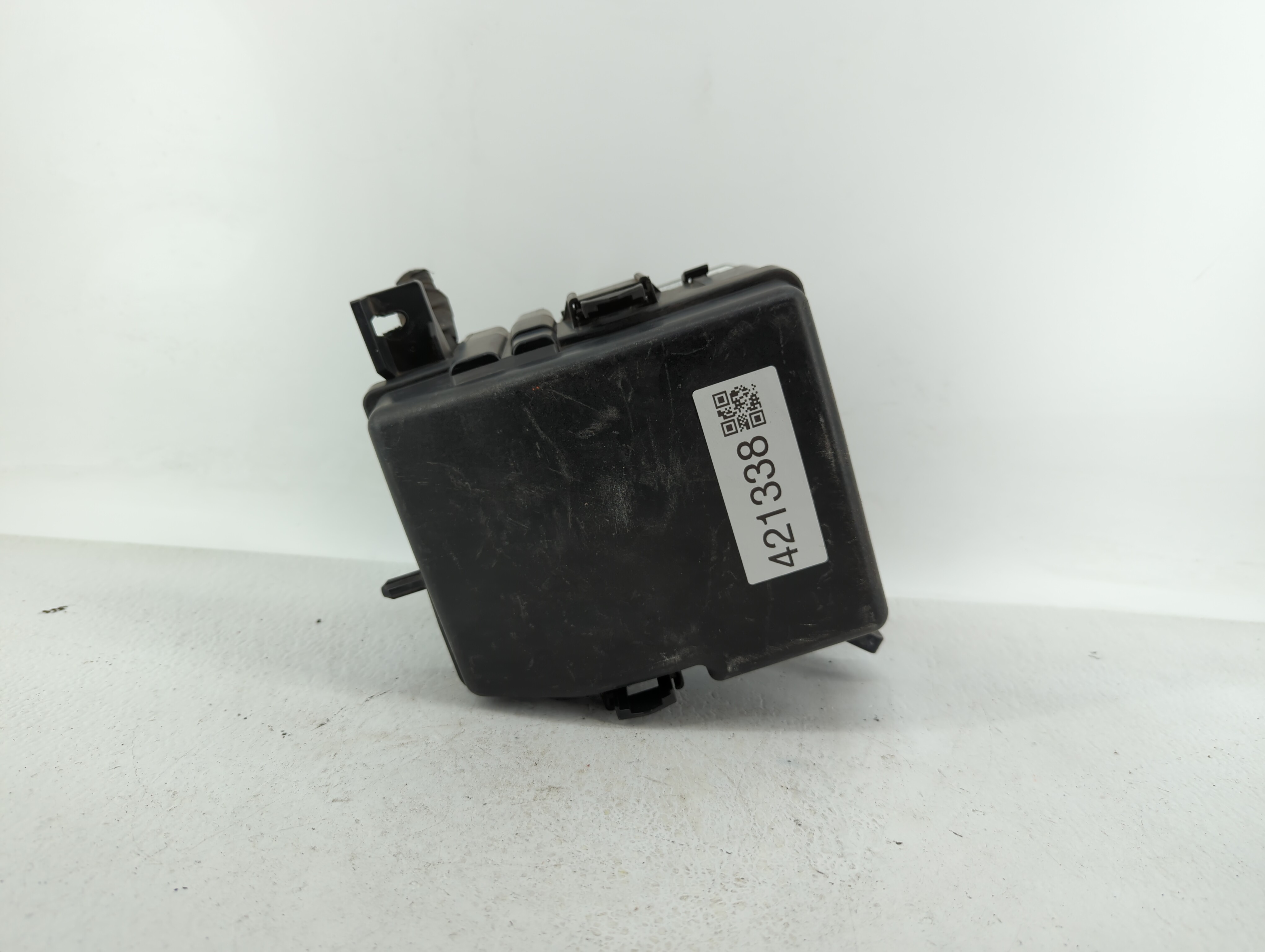 2011-2014 Hyundai Sonata Fusebox Fuse Box Relay Module 421338 - Oemusedautoparts1.com