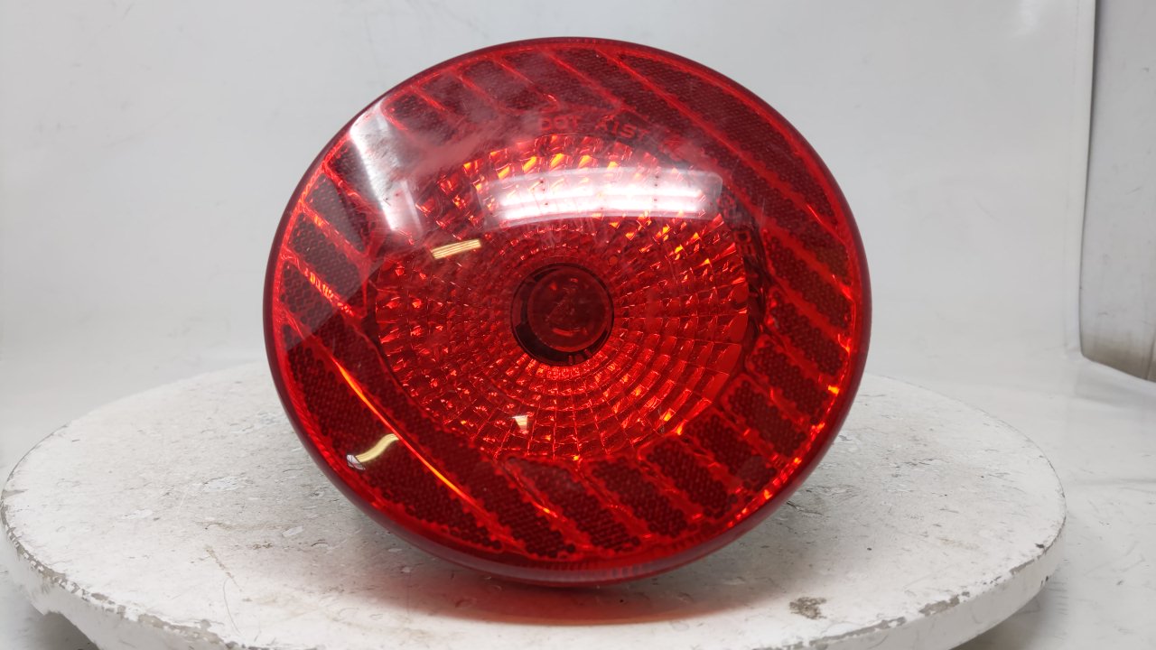 Picture of 2005-2009 Chevrolet Cobalt Driver Side Tail Light Taillight OEM  42211