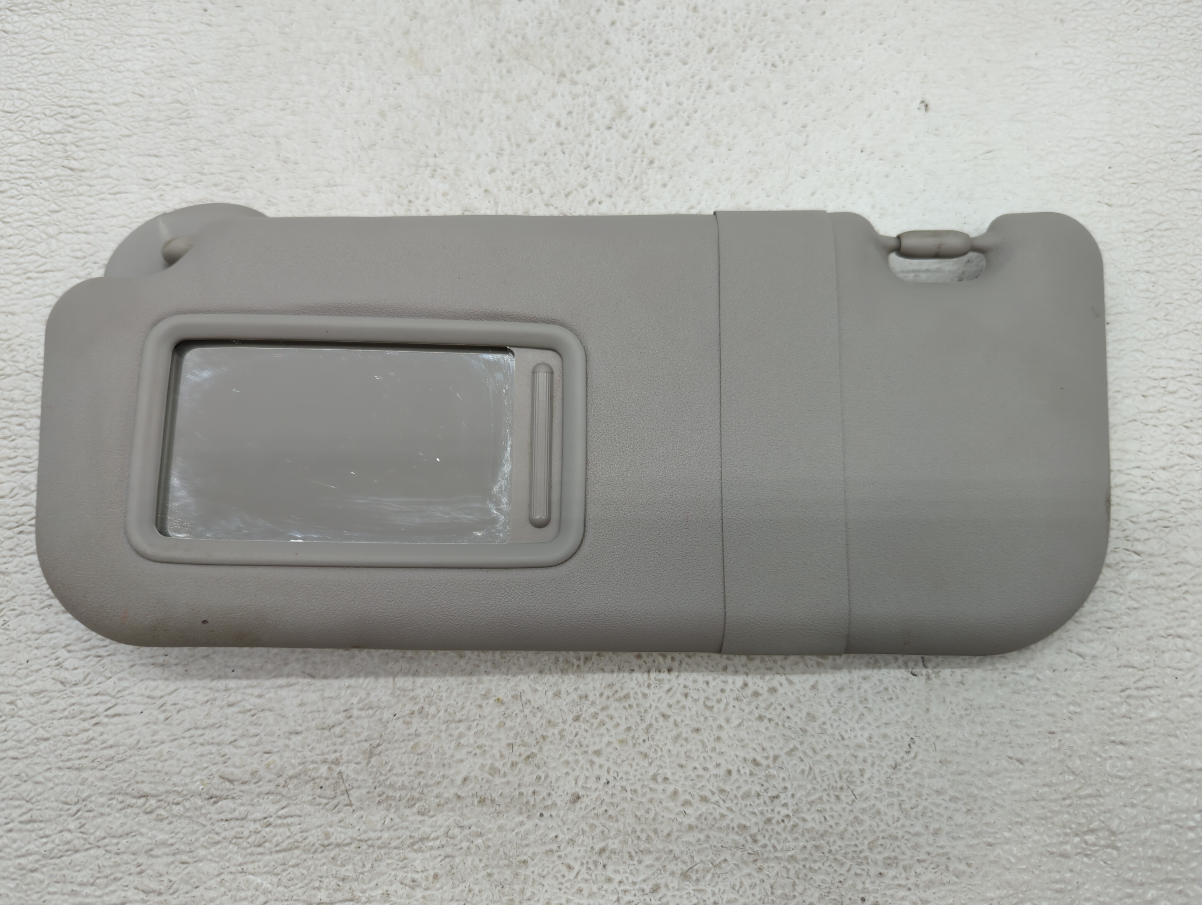2009-2013 Toyota Corolla Driver Sun Visor Mirror Left Sunvisor Light Gray 422733 - Oemusedautoparts1.com