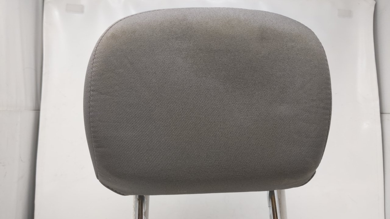Picture of 2000-2004 Ford Focus Headrest Head Rest Front Driver Passenger Gray 42282