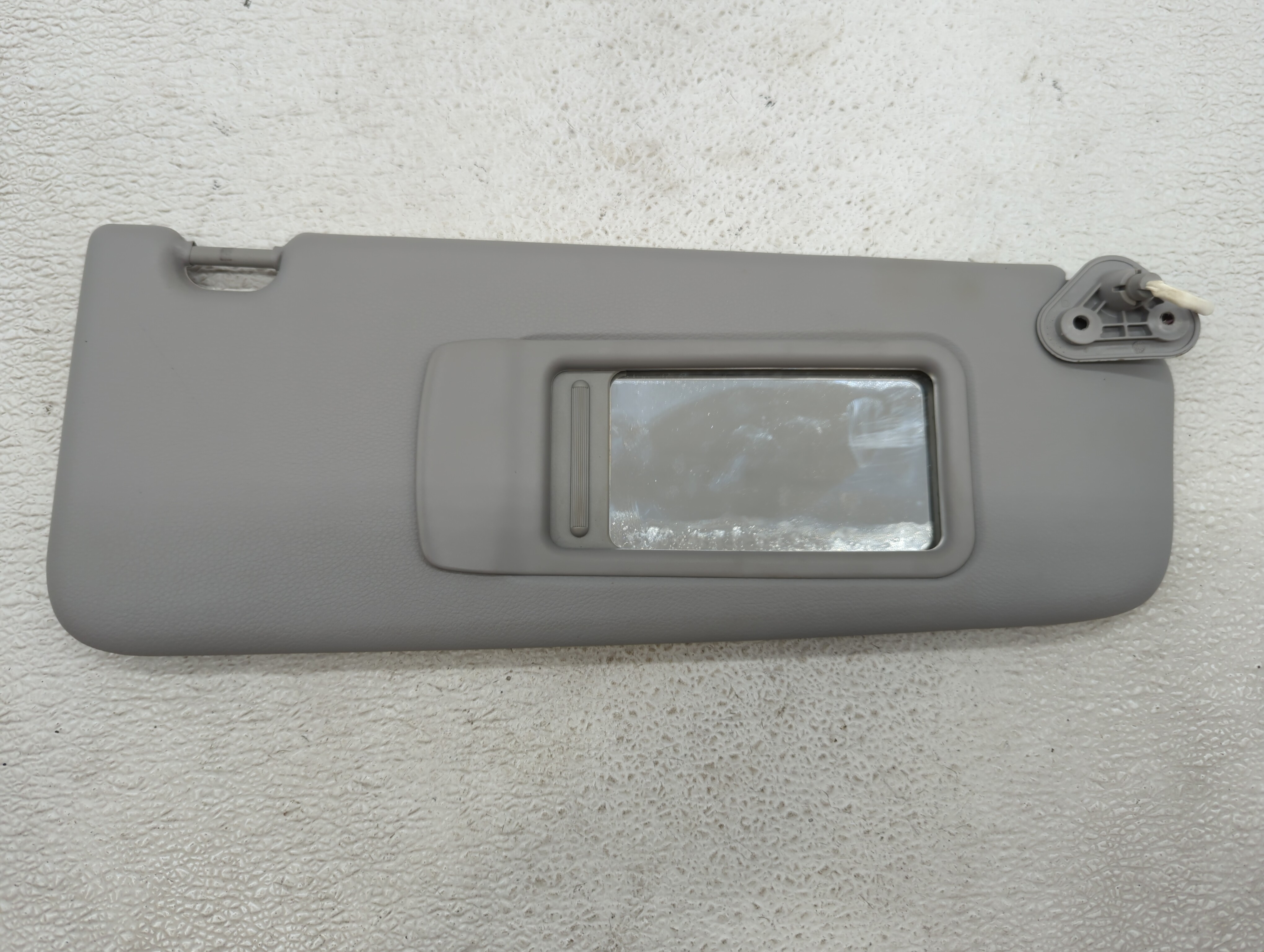 2006-2011 Bmw 323i Passenger Sun Visor Mirror Right Sunvisor Pale Grey 422984 - Oemusedautoparts1.com