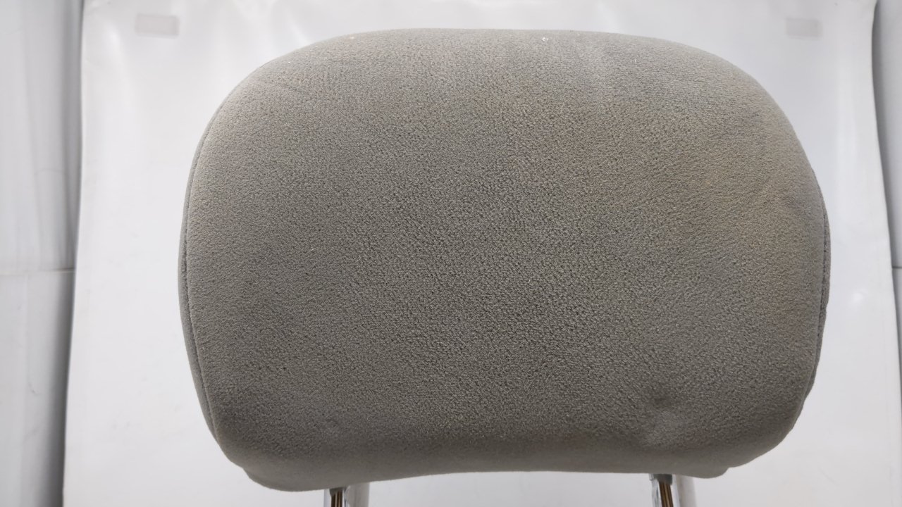 Picture of 2000-2004 Ford Focus Headrest Head Rest Front Driver Passenger  42304