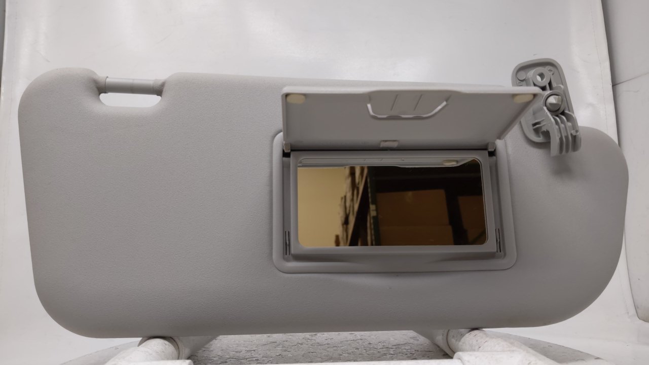 2004 Mazda 3 Passenger Sun Visor Mirror Right Sunvisor Gray 42380 - Oemusedautoparts1.com