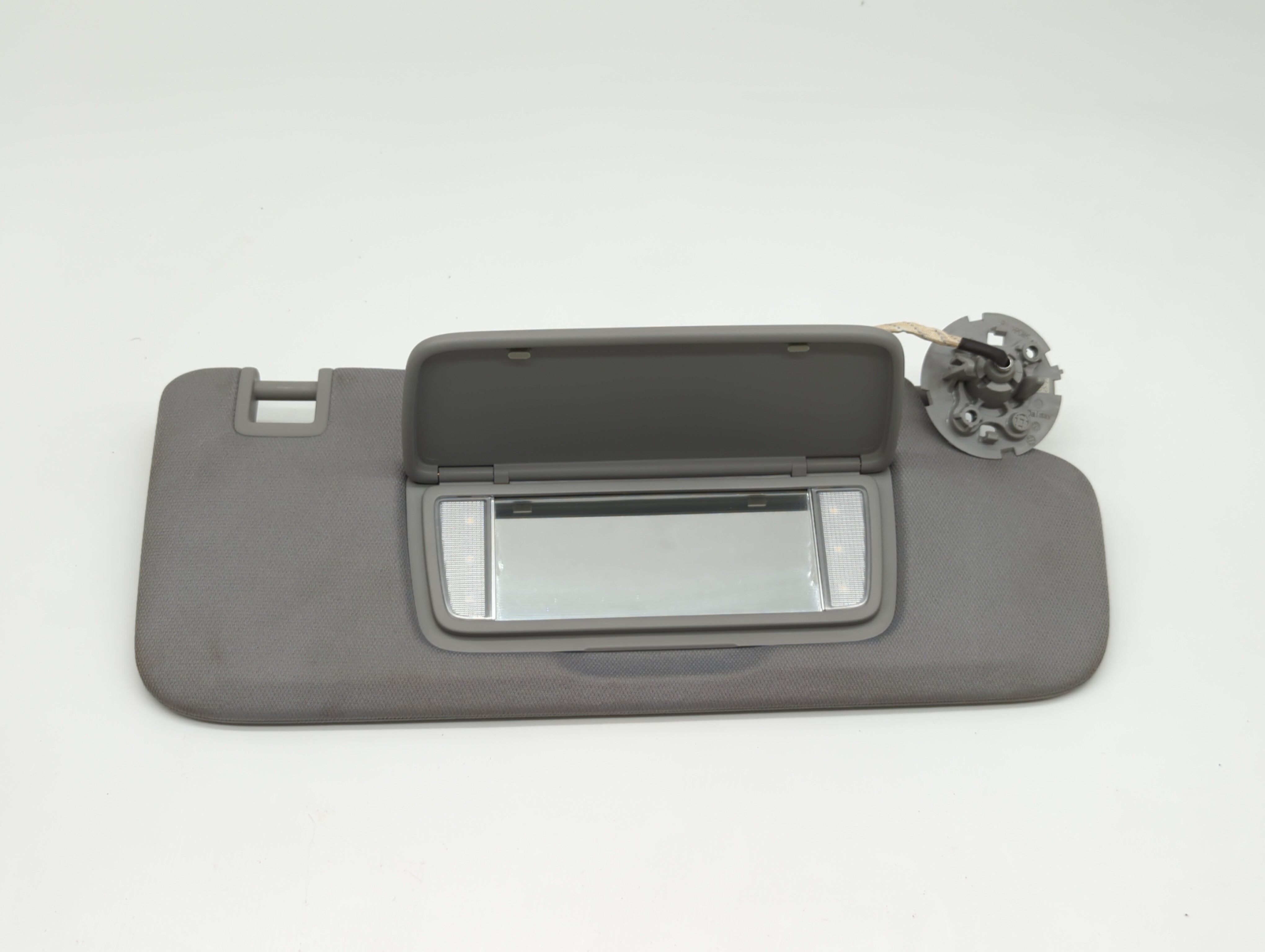 Picture of Gmc Terrain Passenger Sun Visor Mirror Right Sunvisor Dark Grey 424046