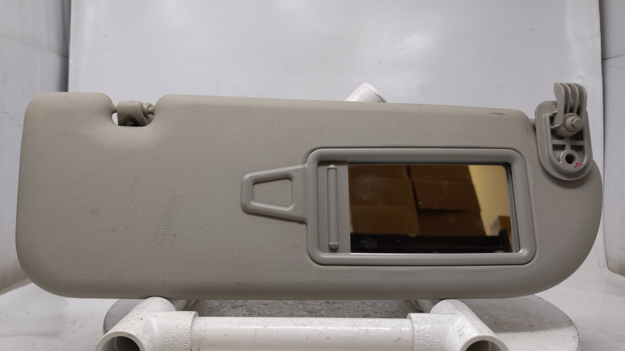Picture of 2009-2012 KIA FORTE Passenger Right Sun Visor Sunvisor Gray 42472