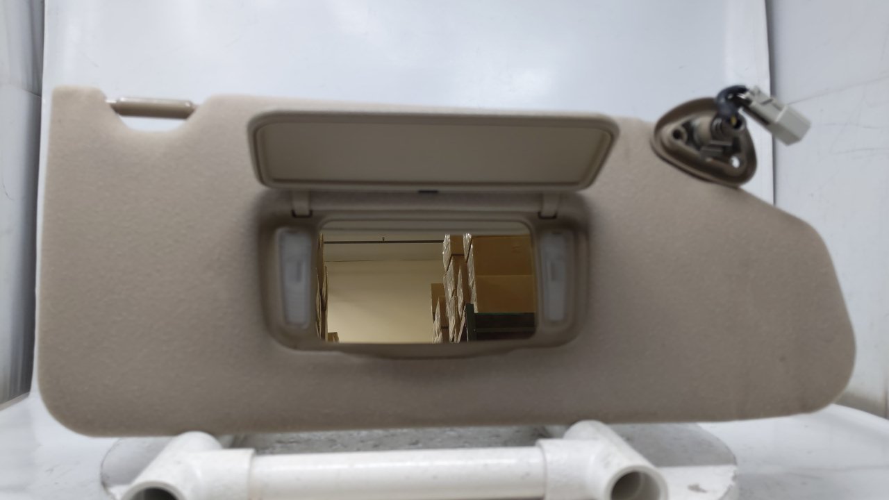 Picture of 1998-2002 HONDA ACCORD Passenger Right Sun Visor Sunvisor Tan 42476
