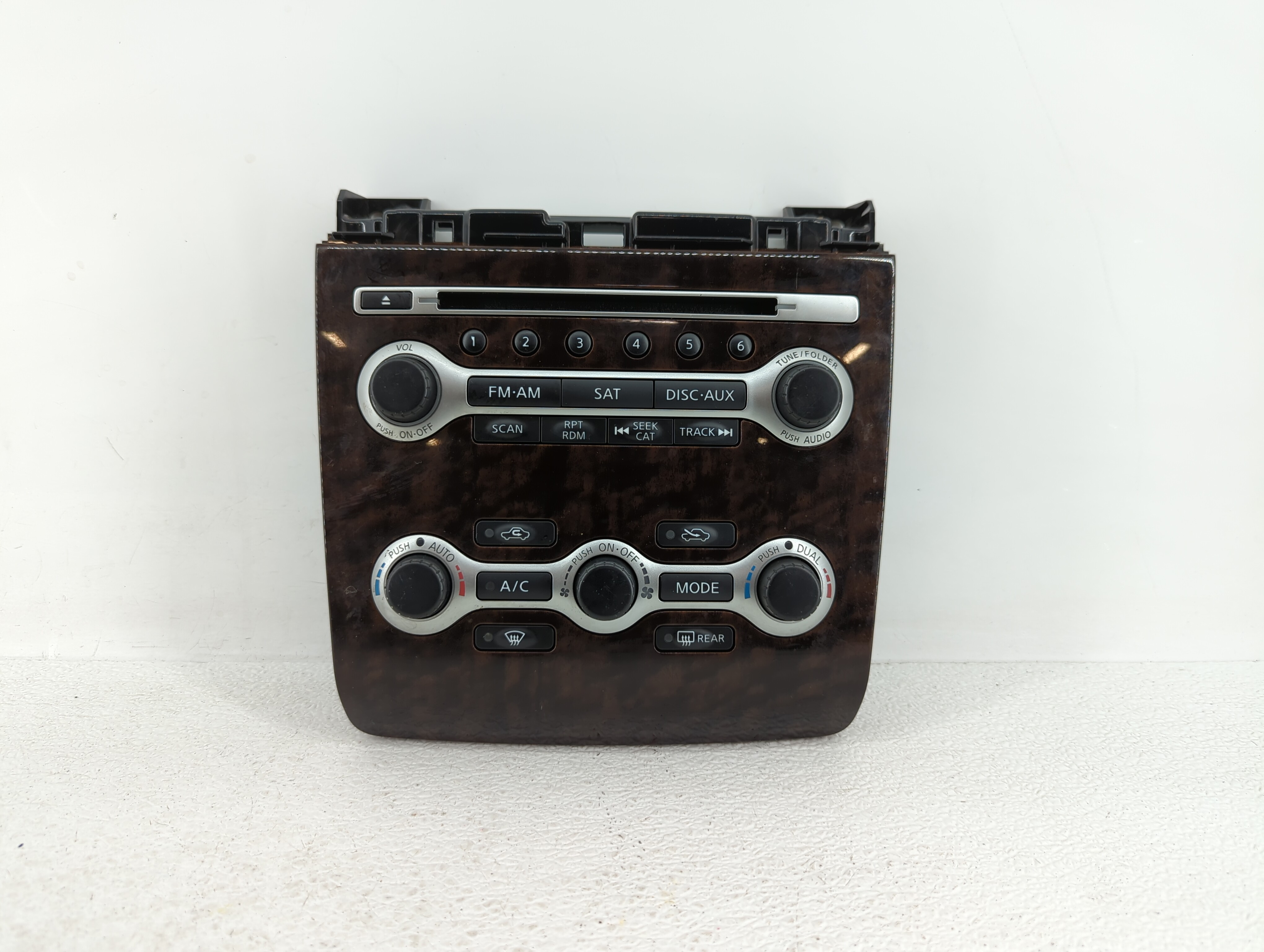 Picture of 2011-2011 Nissan Maxima Radio Control Panel 424927
