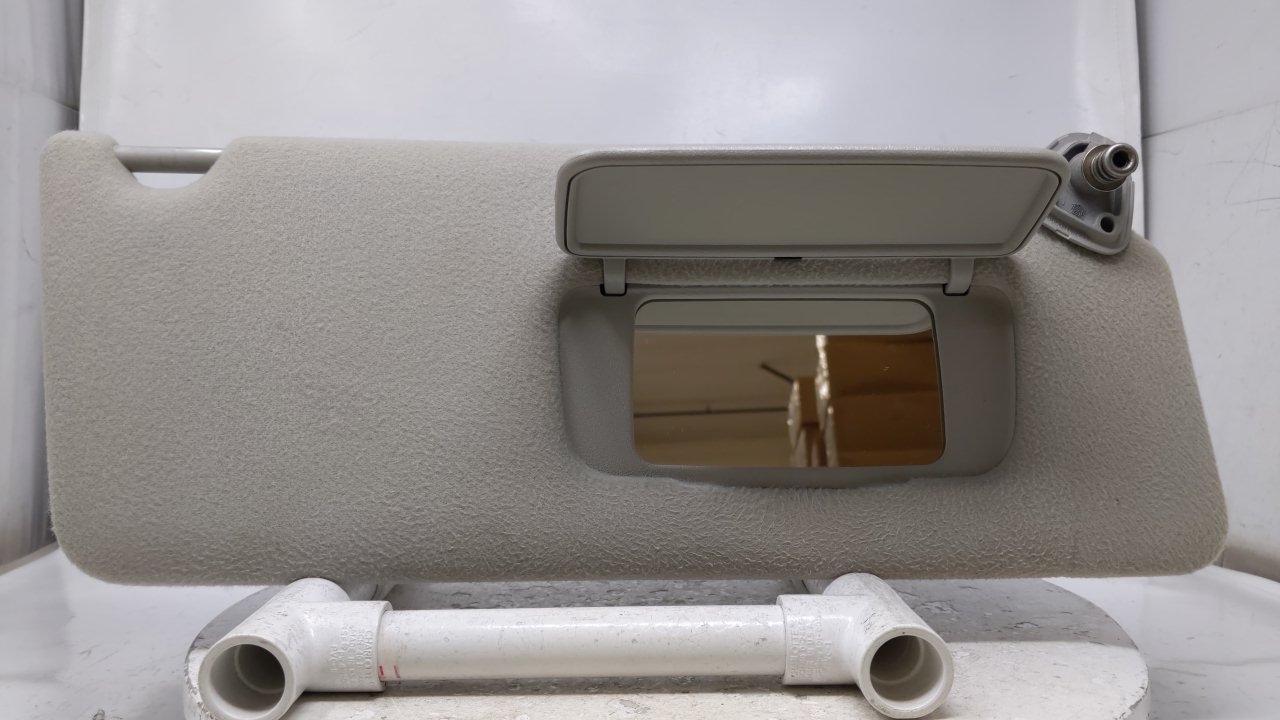 2002-2006 TOYOTA CAMRY Passenger Right Sun Visor Sunvisor Gray 42597 - Oemusedautoparts1.com
