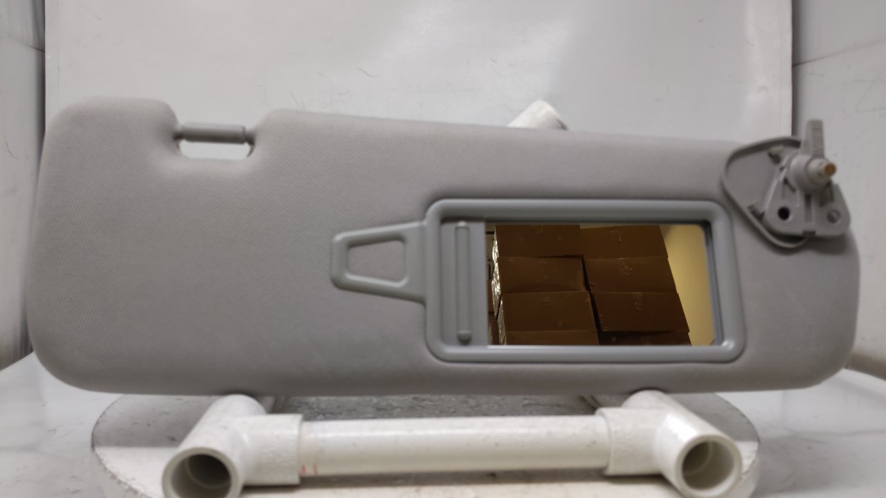 2011-2014 HYUNDAI SONATA Passenger Right Sun Visor Sunvisor Gray 42626 - Oemusedautoparts1.com