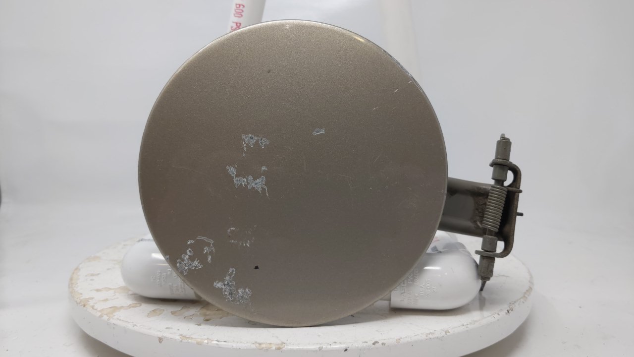 Picture of 1992-1998 saab 92 Fuel Tank Door Lid Gas Tank  42692