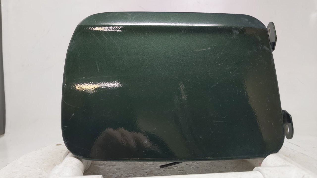 2000 Subaru Legacy Fuel Tank Door Lid Gas Tank Green 42853 - Oemusedautoparts1.com