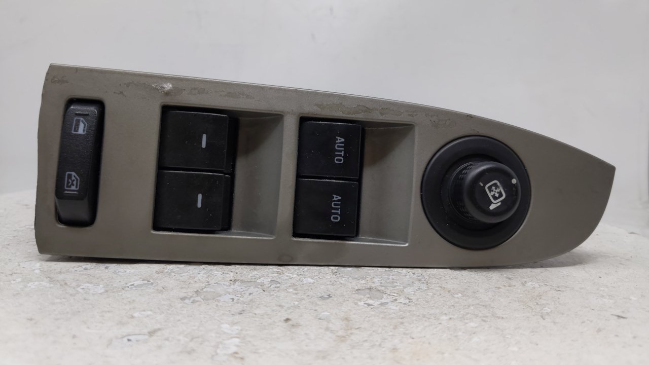 Picture of 2011 MERCURY MERCURY Driver Left Door Master Power Window Switch 42960