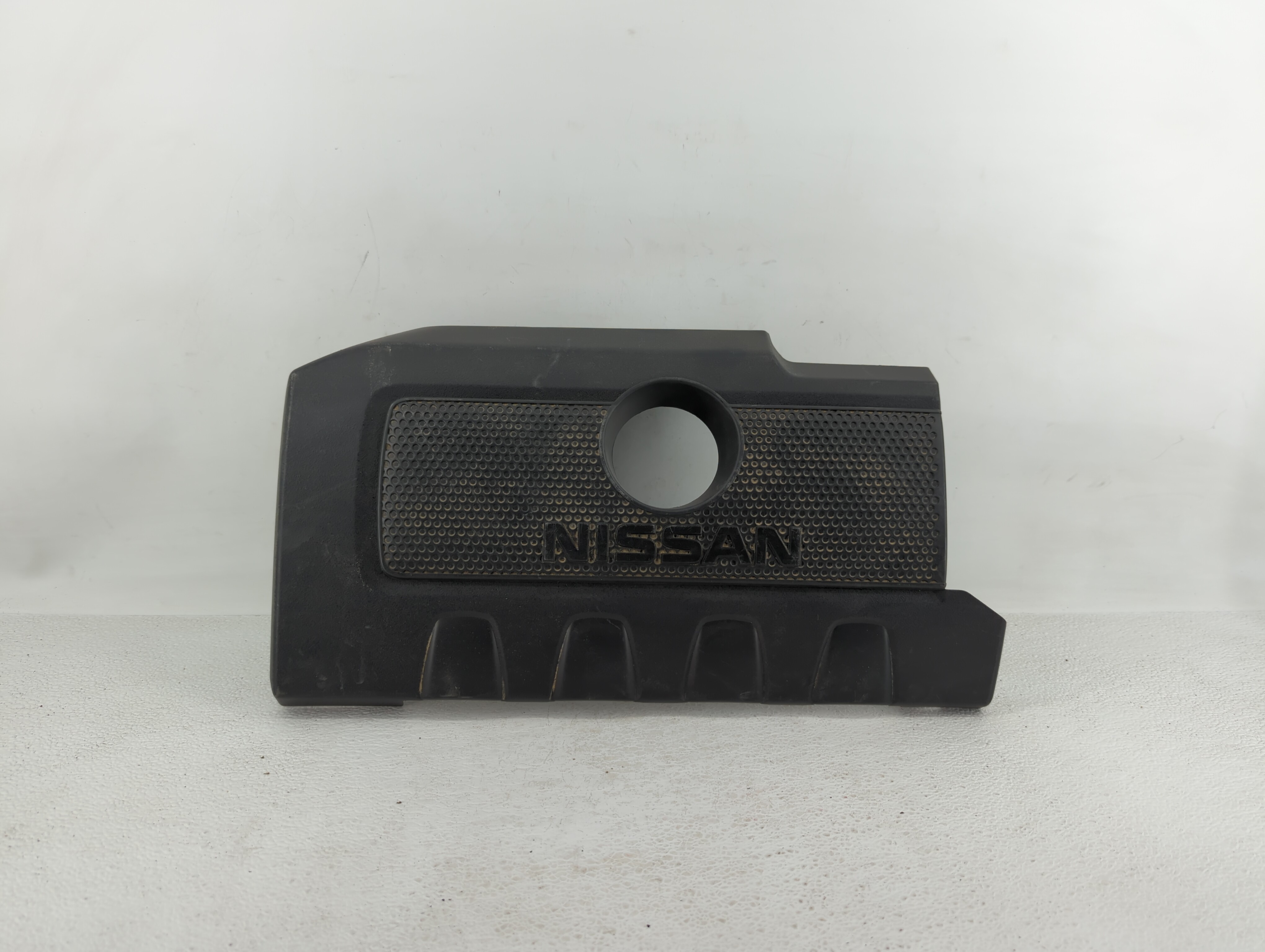 Picture of 2018 Nissan Sentra Engine Cover 429628