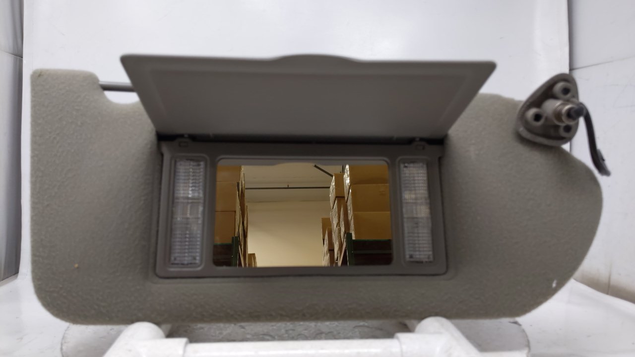 2000 Chevrolet Impala Passenger Sun Visor Mirror Right Sunvisor Gray 42975 - Oemusedautoparts1.com