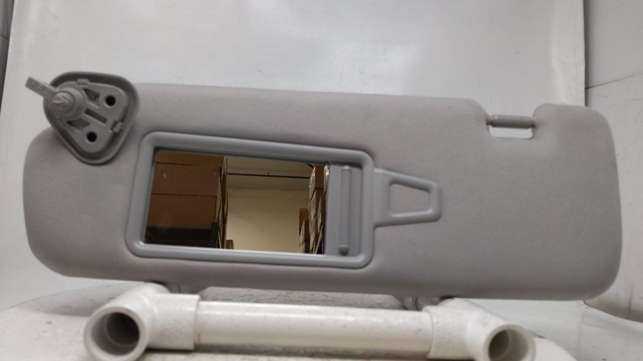 Picture of 2011-2014 HYUNDAI SONATA Driver Left Sun Visor Sunvisor Gray 43014