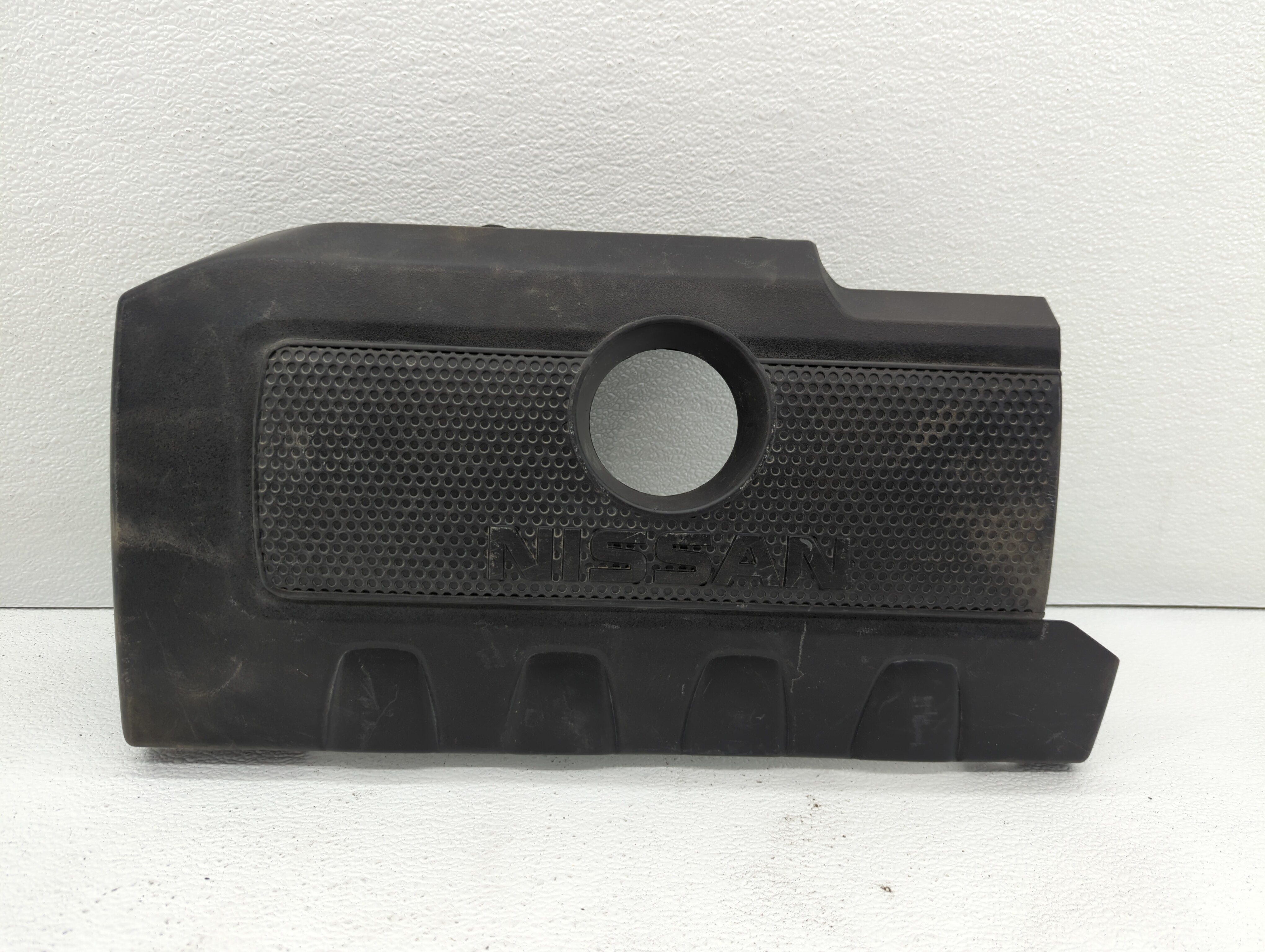 Picture of 2018 Nissan Sentra Engine Cover 430248