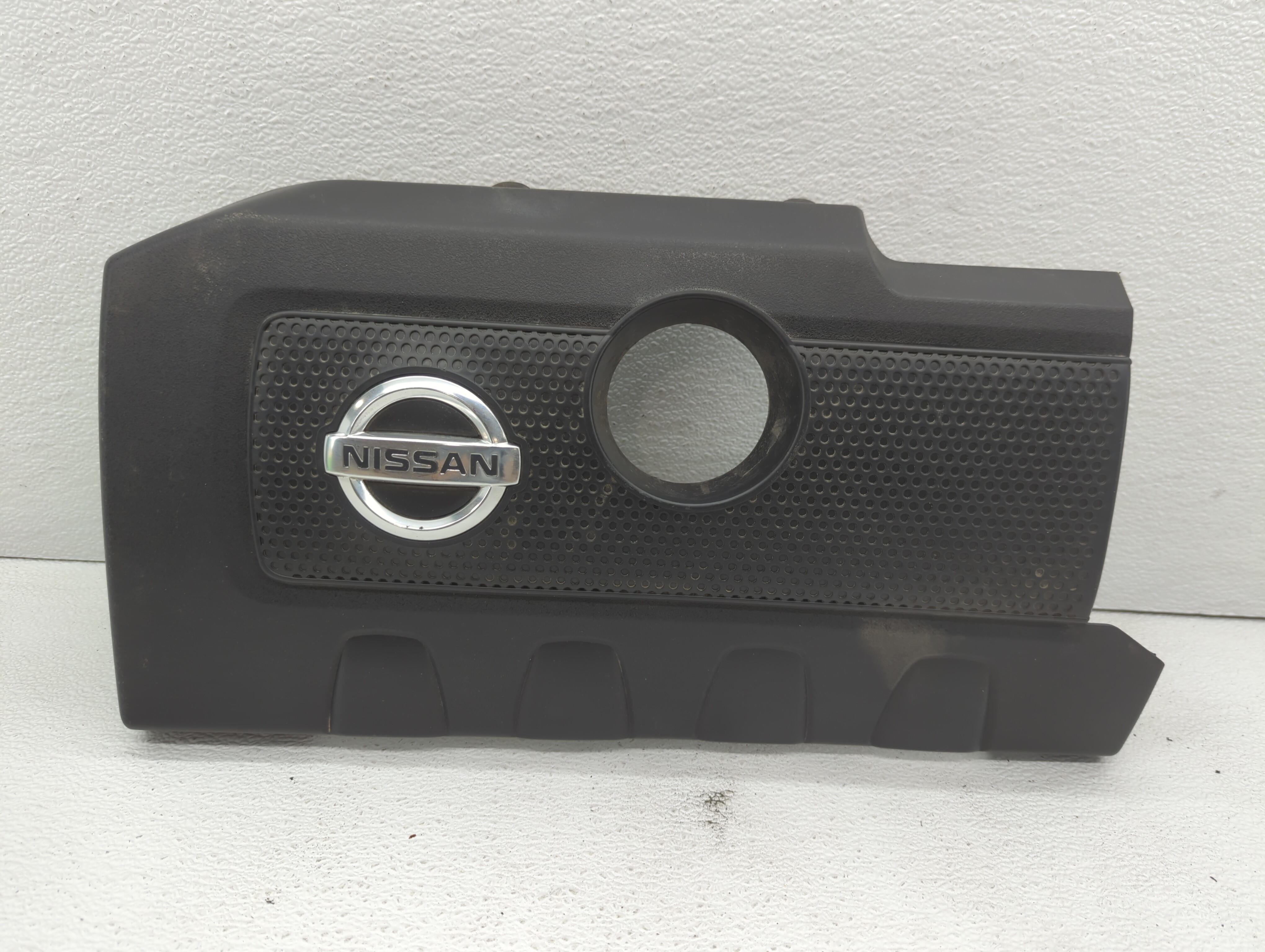 Picture of 2014 Nissan Sentra Engine Cover 430313