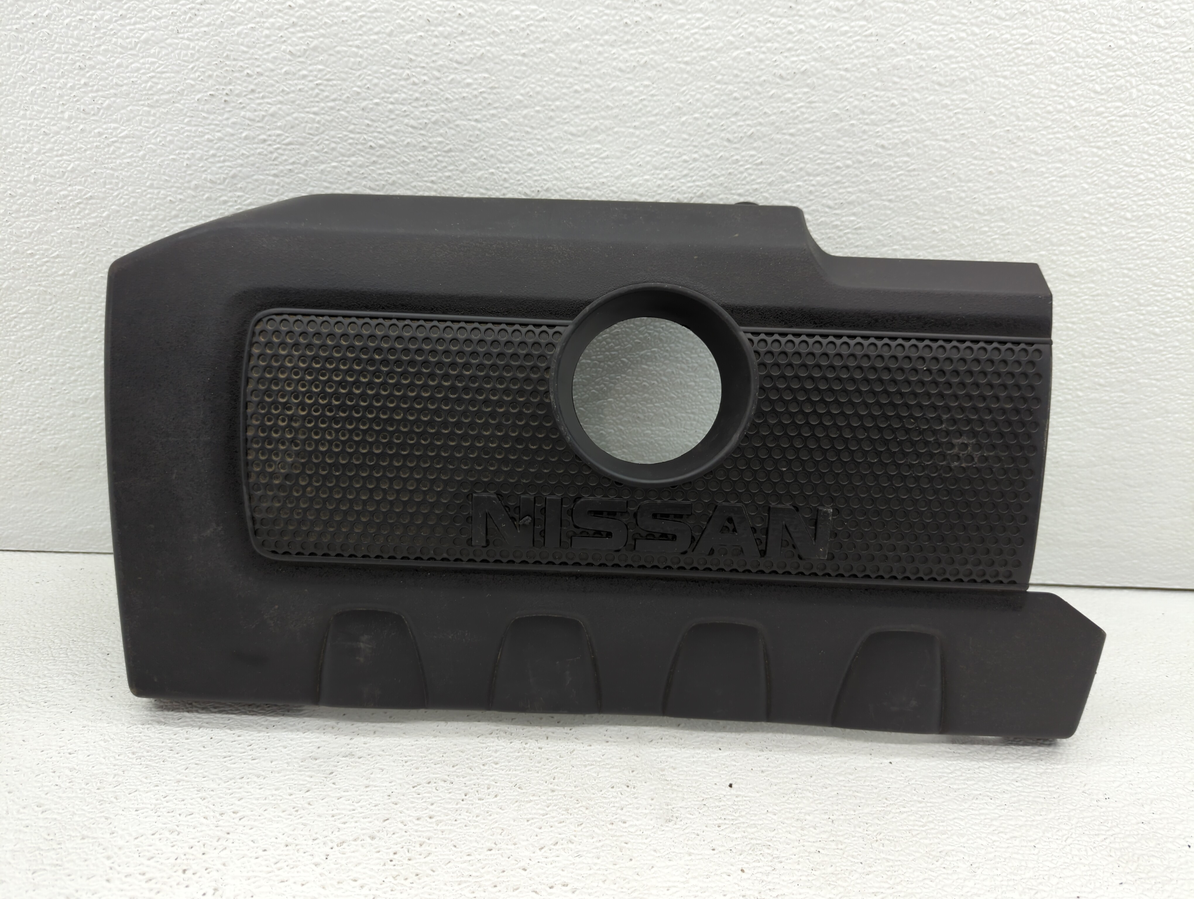 Picture of 2018 Nissan Sentra Engine Cover 430691