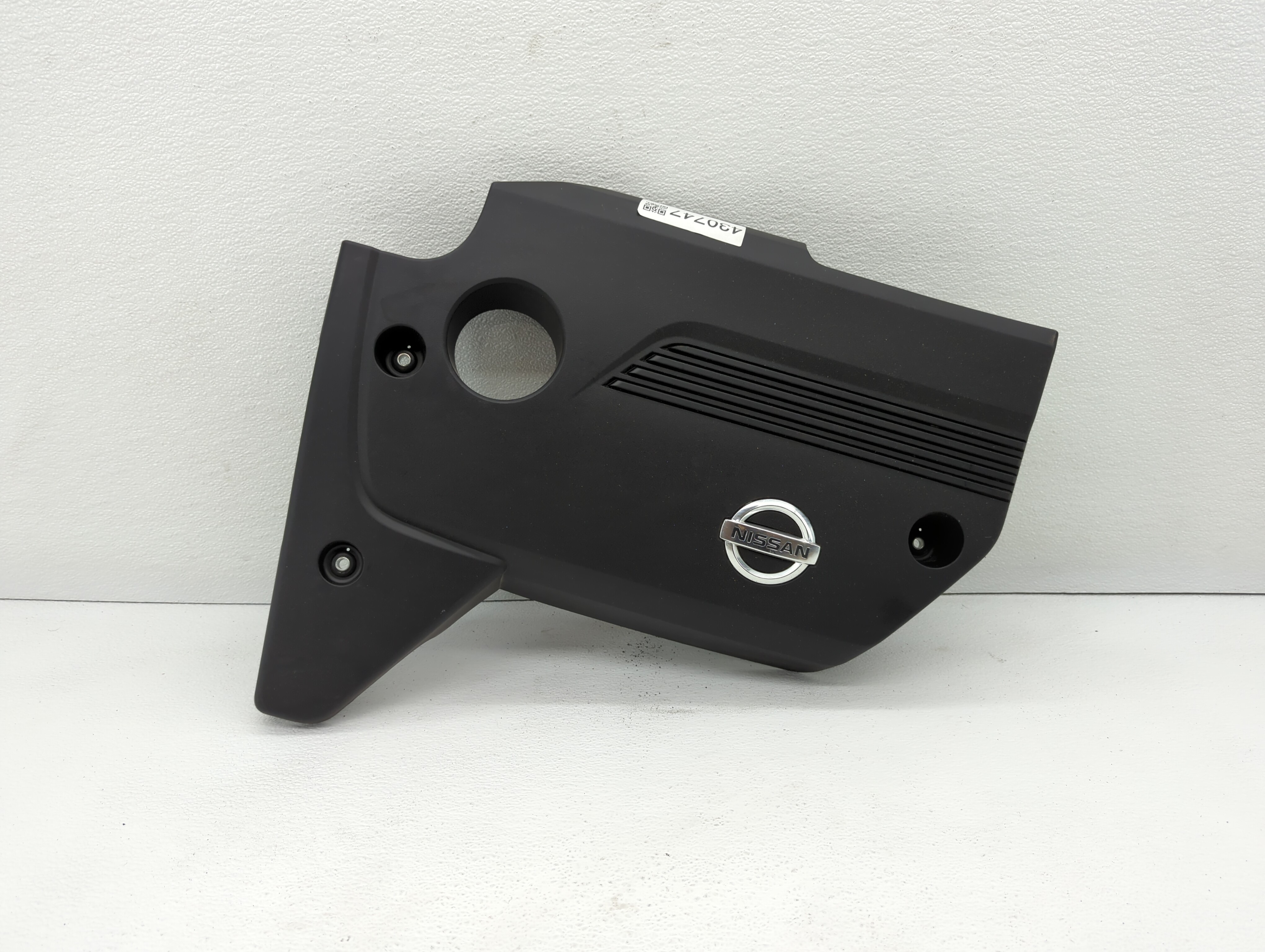 Picture of 2015 Nissan Altima Engine Cover 430747