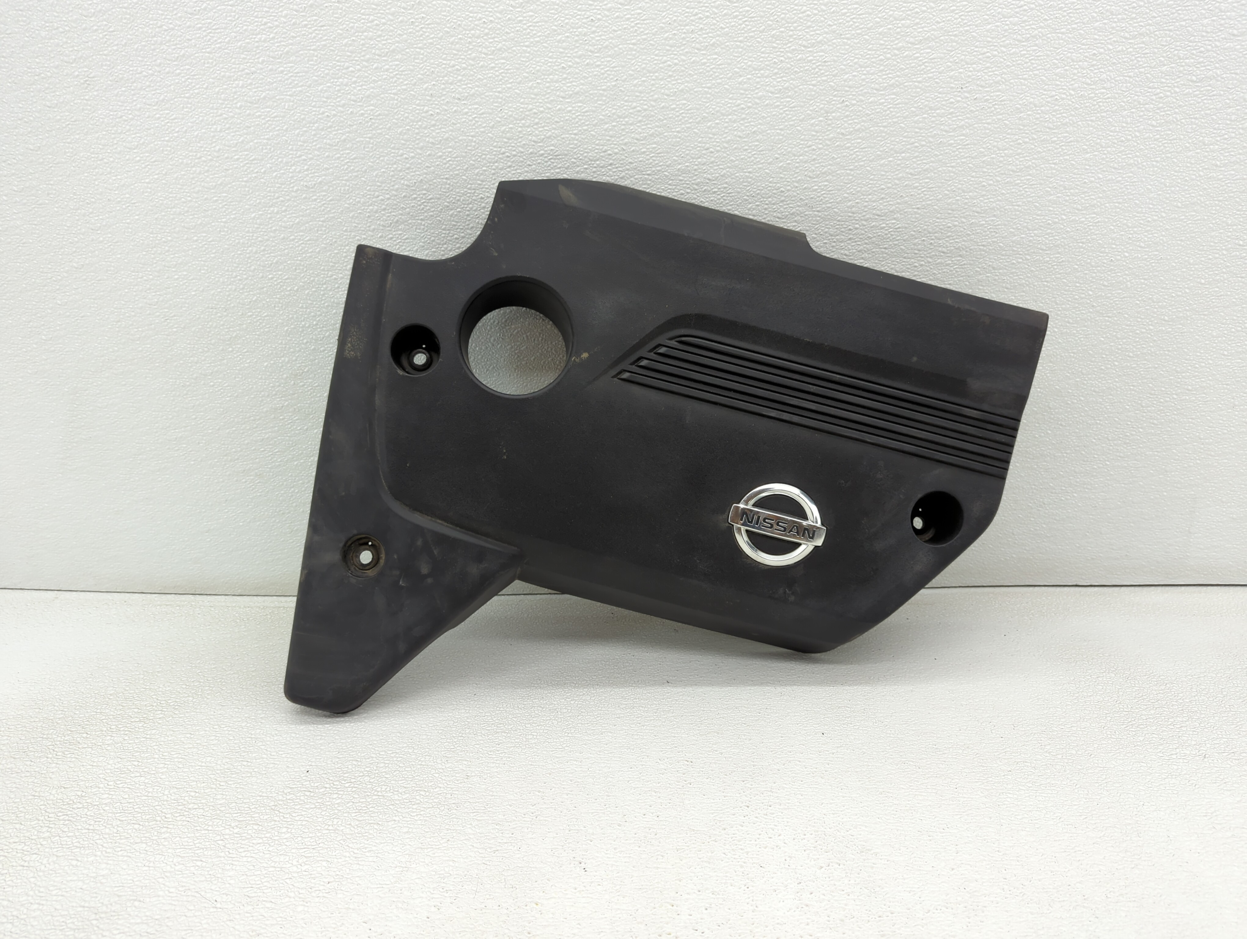 Picture of 2013 Nissan Altima Engine Cover 431095