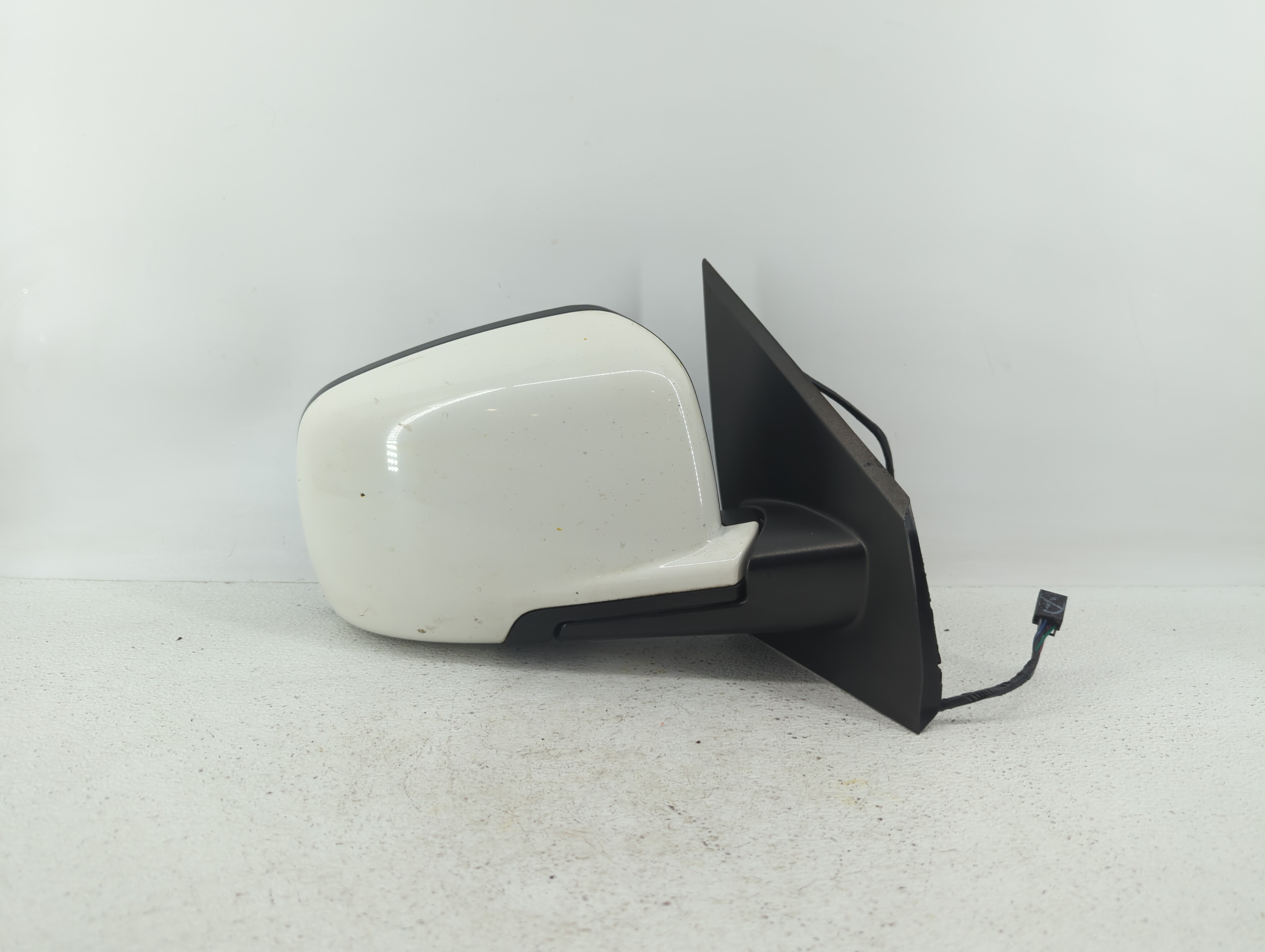 2011 Dodge Journey Passenger Right Side View Power Door Mirror White 431288 - Oemusedautoparts1.com