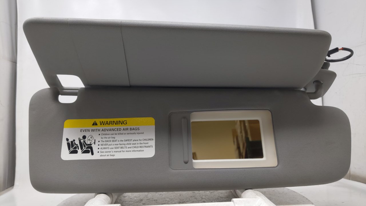 2004-2010 VOLKSWAGEN TOUAREG Passenger Right Sun Visor Sunvisor Gray 43196 - Oemusedautoparts1.com