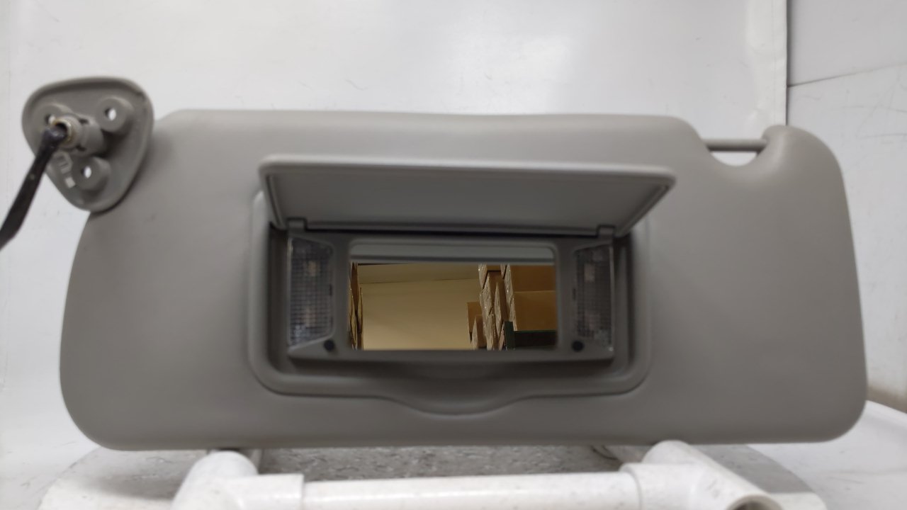 2004-2009 CADILLAC SRX Passenger Right Sun Visor Sunvisor Gray 43256 - Oemusedautoparts1.com