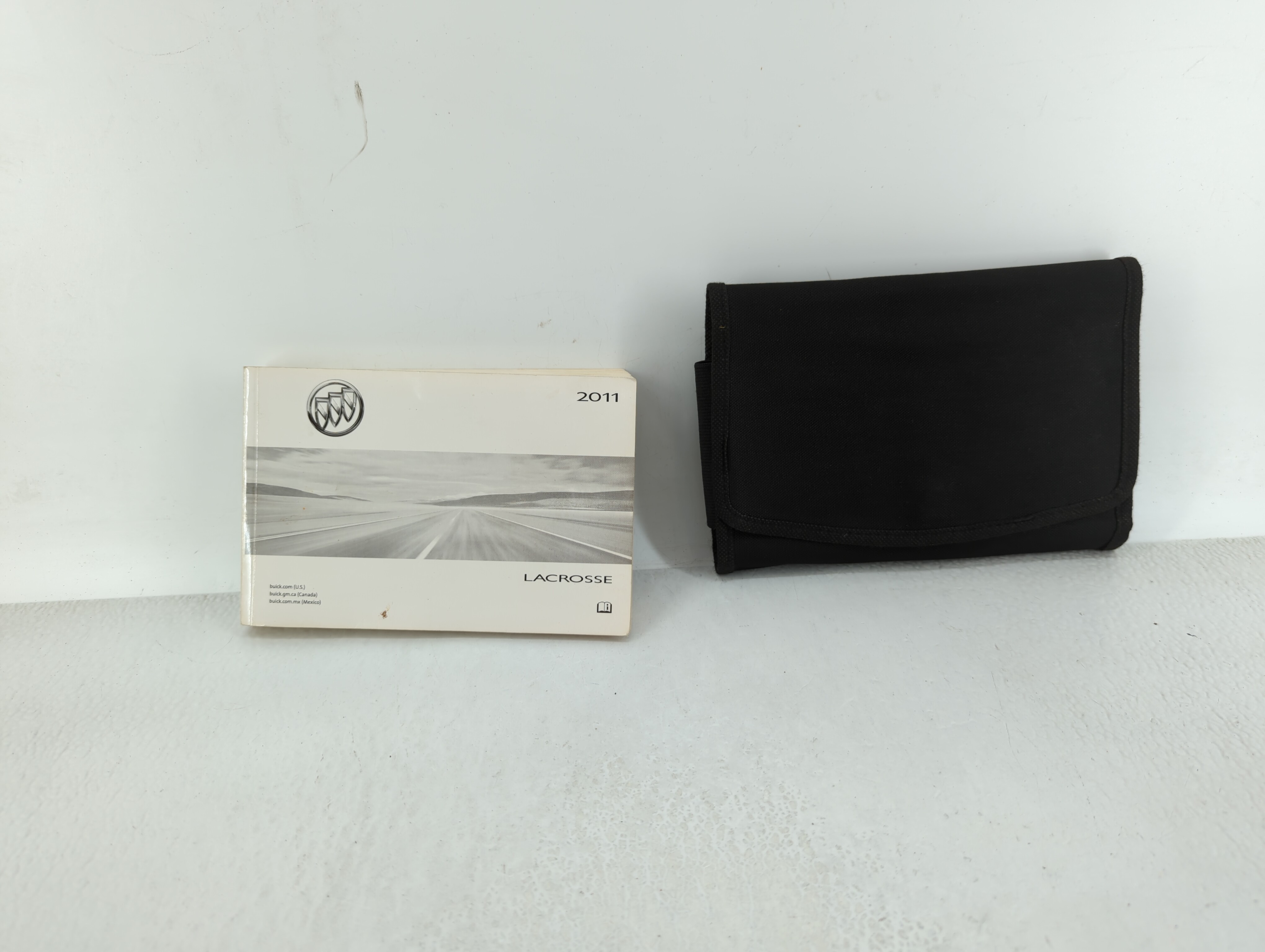 Picture of 2011 Buick Lacrosse Owners Manual Book Guide 432621