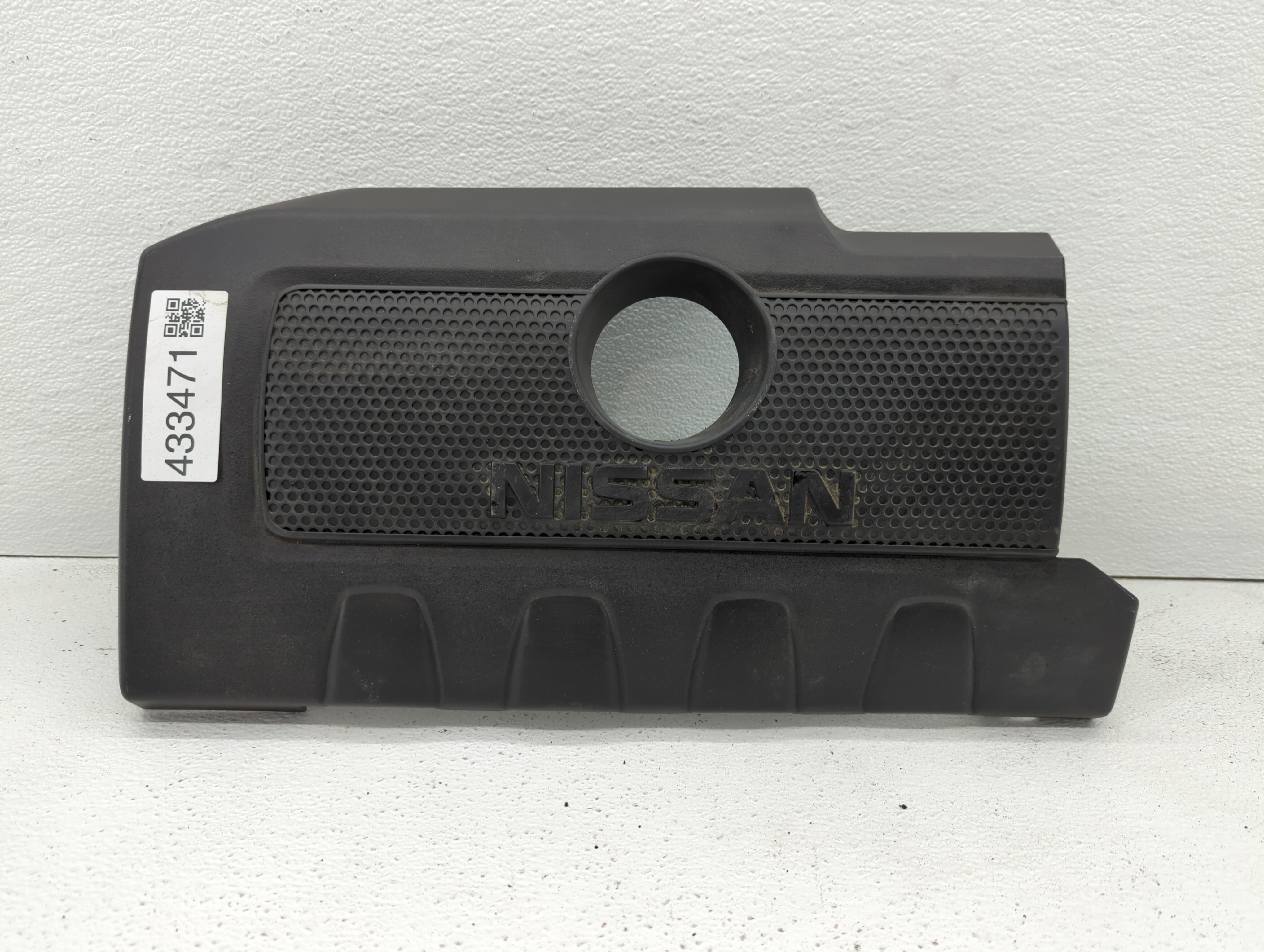 Picture of 2015 Nissan Sentra Engine Cover 433471
