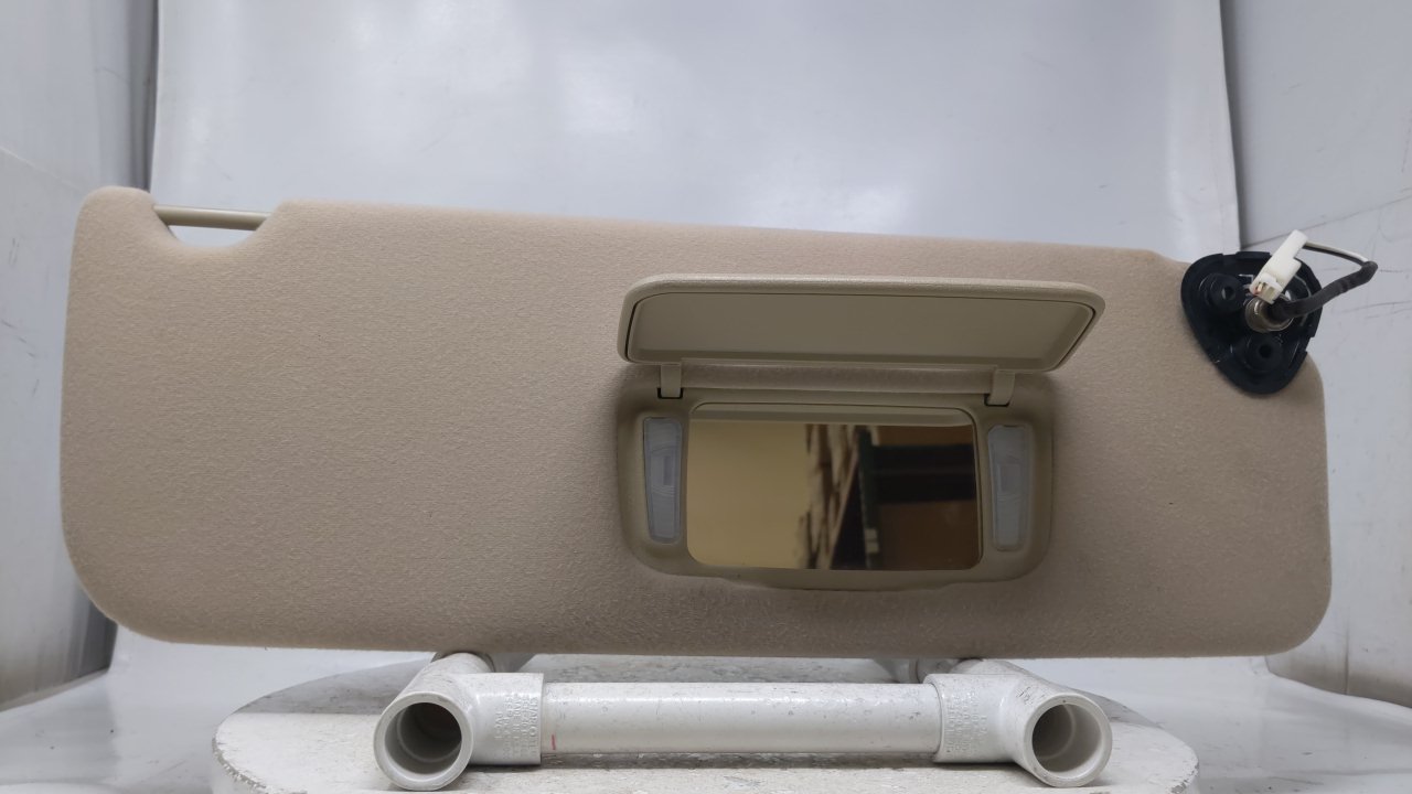 2004-2010 TOYOTA SIENNA Passenger Right Sun Visor Sunvisor Tan 43511 - Oemusedautoparts1.com