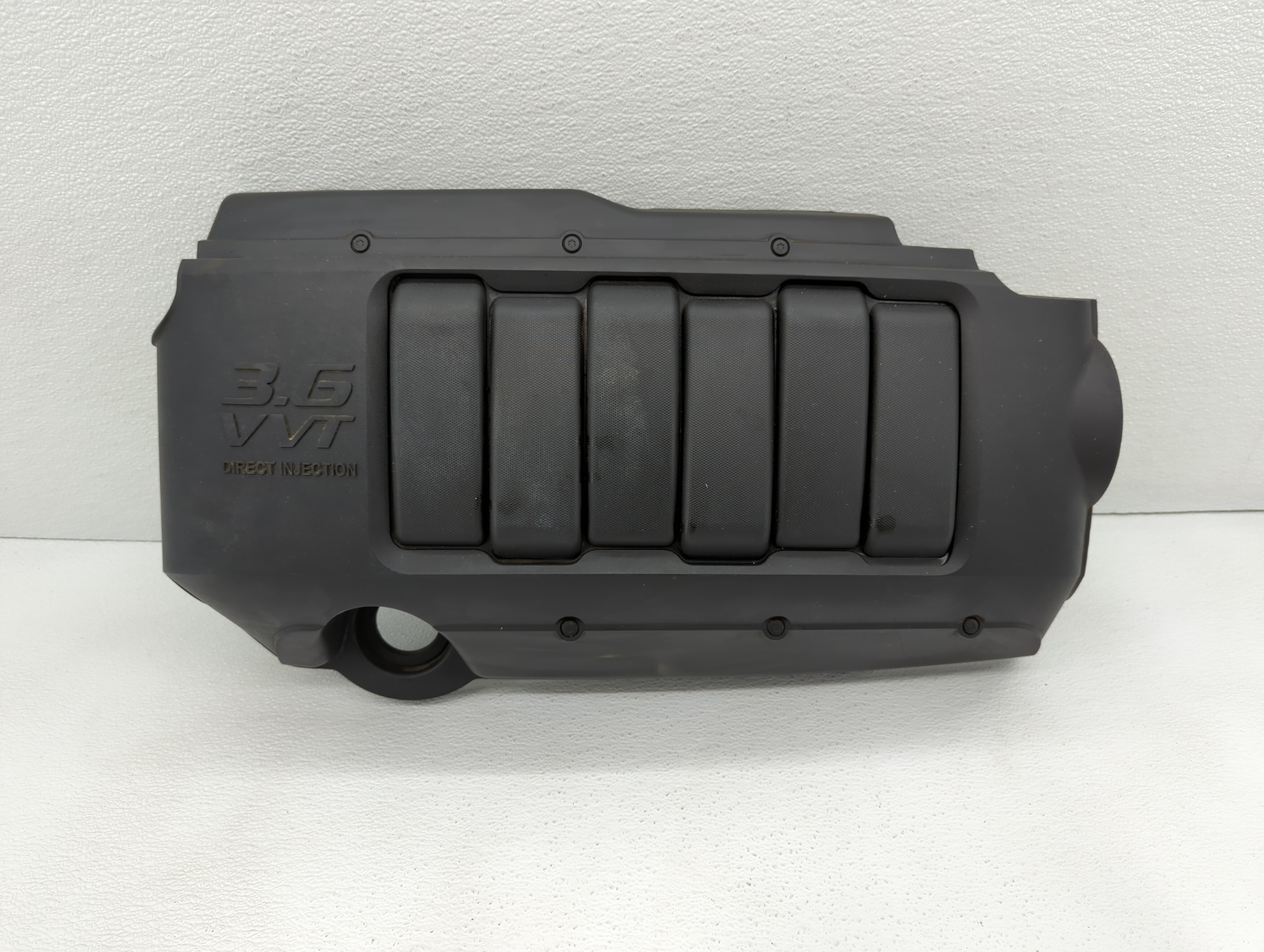 2014 Gmc Acadia Engine Cover 435154 - Oemusedautoparts1.com