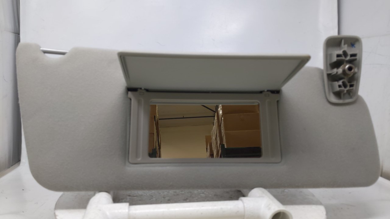 2004-2008 FORD F-150 Passenger Right Sun Visor Sunvisor Gray 43519 - Oemusedautoparts1.com