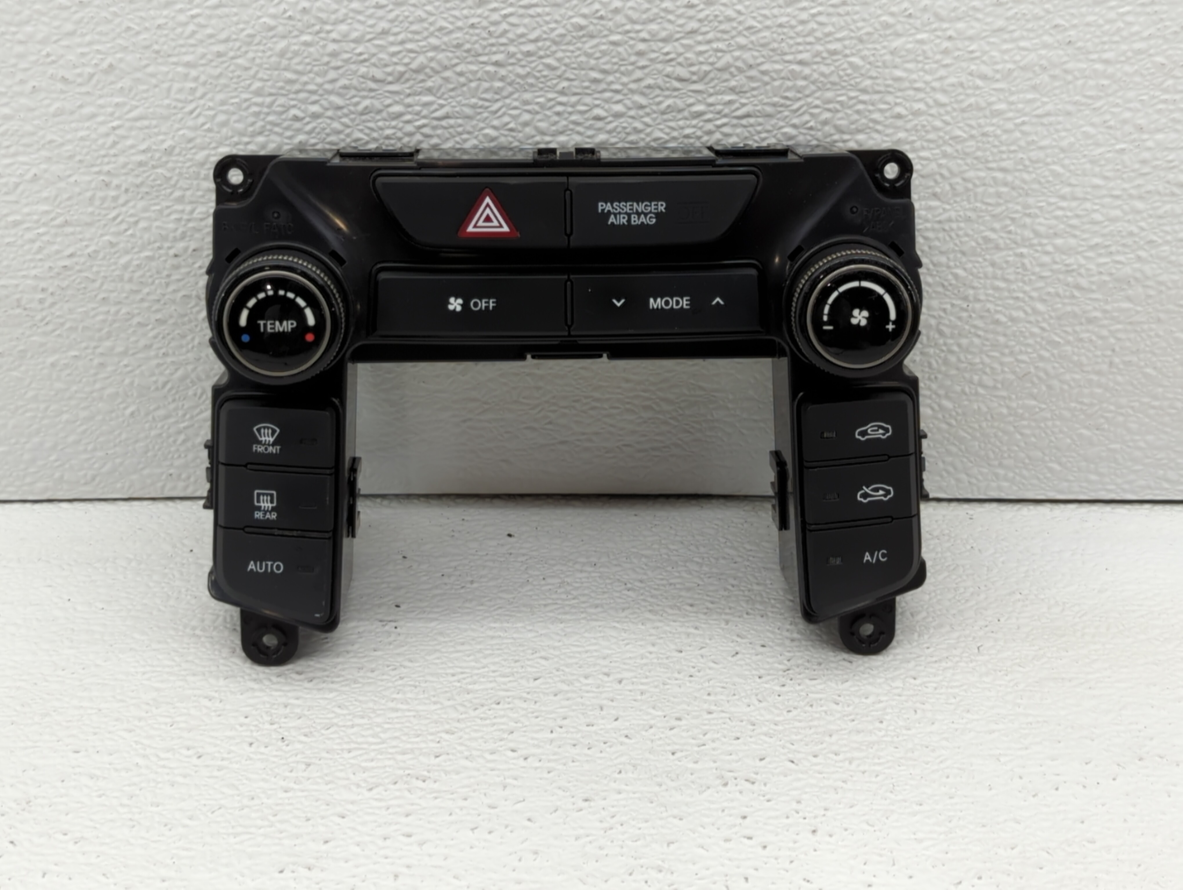 2013-2016 Hyundai Genesis Ac Heater Climate Control Temperature Oem 436089 - Oemusedautoparts1.com