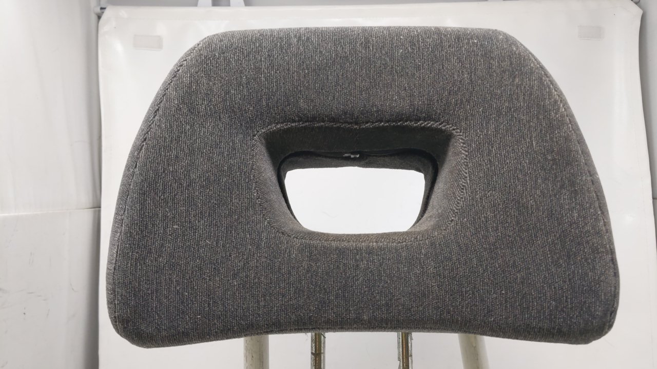 1998-2002 oldsmobile 98 Headrest Head Rest Front Driver Passenger 43620 - Oemusedautoparts1.com