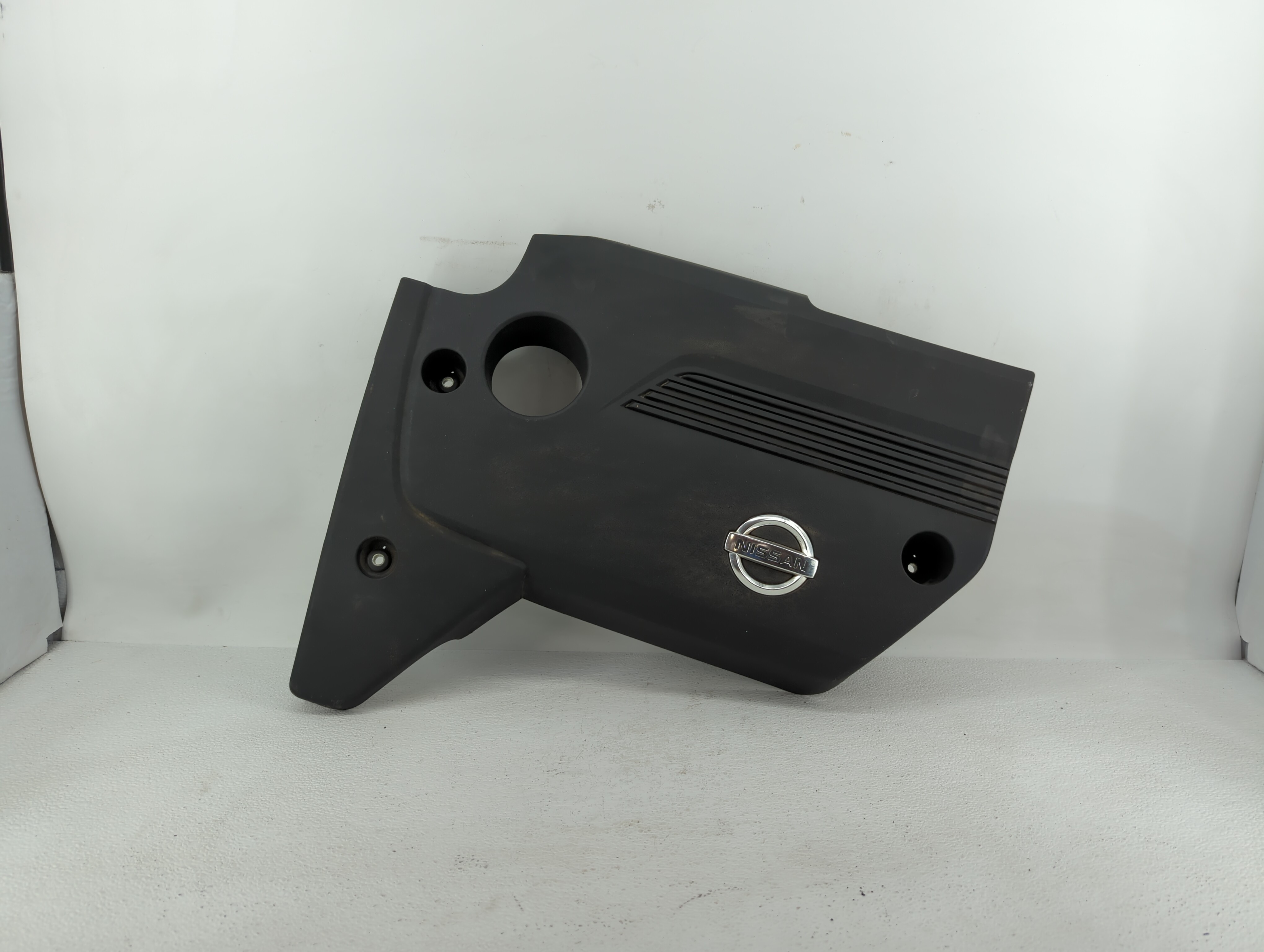 Picture of 2013 Nissan Altima Engine Cover 436530