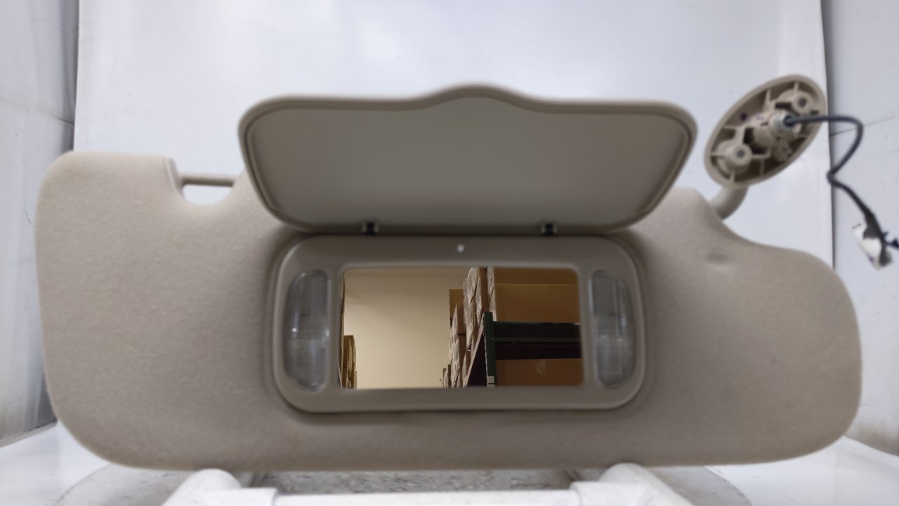 2002 Jeep Liberty Passenger Right Sun Visor Sunvisor Gray 43661 - Oemusedautoparts1.com