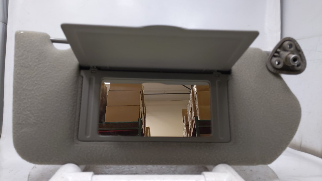 2000 Chevrolet Impala Passenger Sun Visor Mirror Right Sunvisor Gray 43677 - Oemusedautoparts1.com