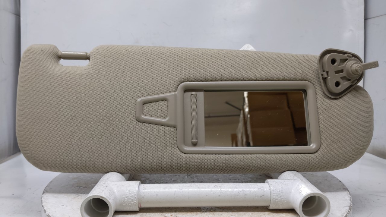 2011 Kia Optima Passenger Sun Visor Mirror Right Sunvisor Beige 43682 - Oemusedautoparts1.com