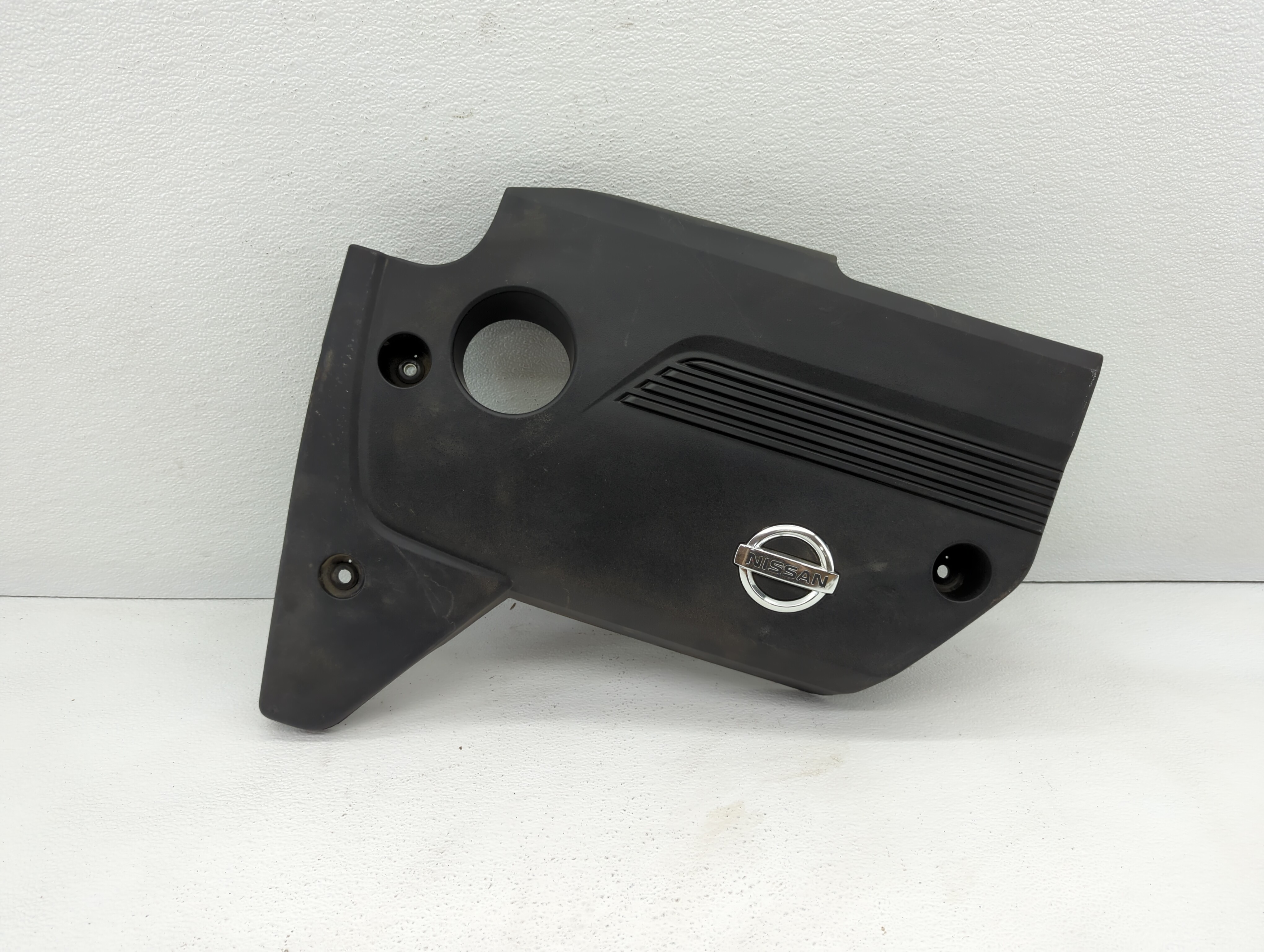 Picture of 2015 Nissan Altima Engine Cover 437151