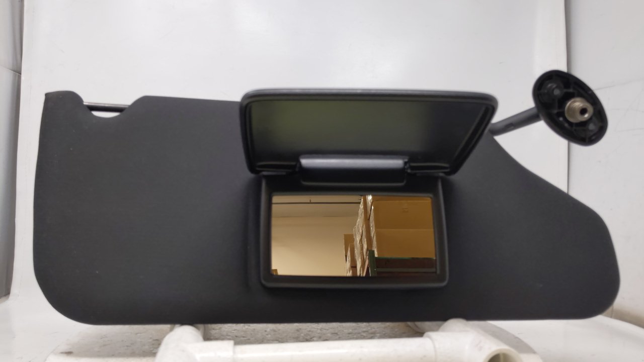 2011 Chrysler 200 Passenger Sun Visor Mirror Right Sunvisor Black 43728 - Oemusedautoparts1.com