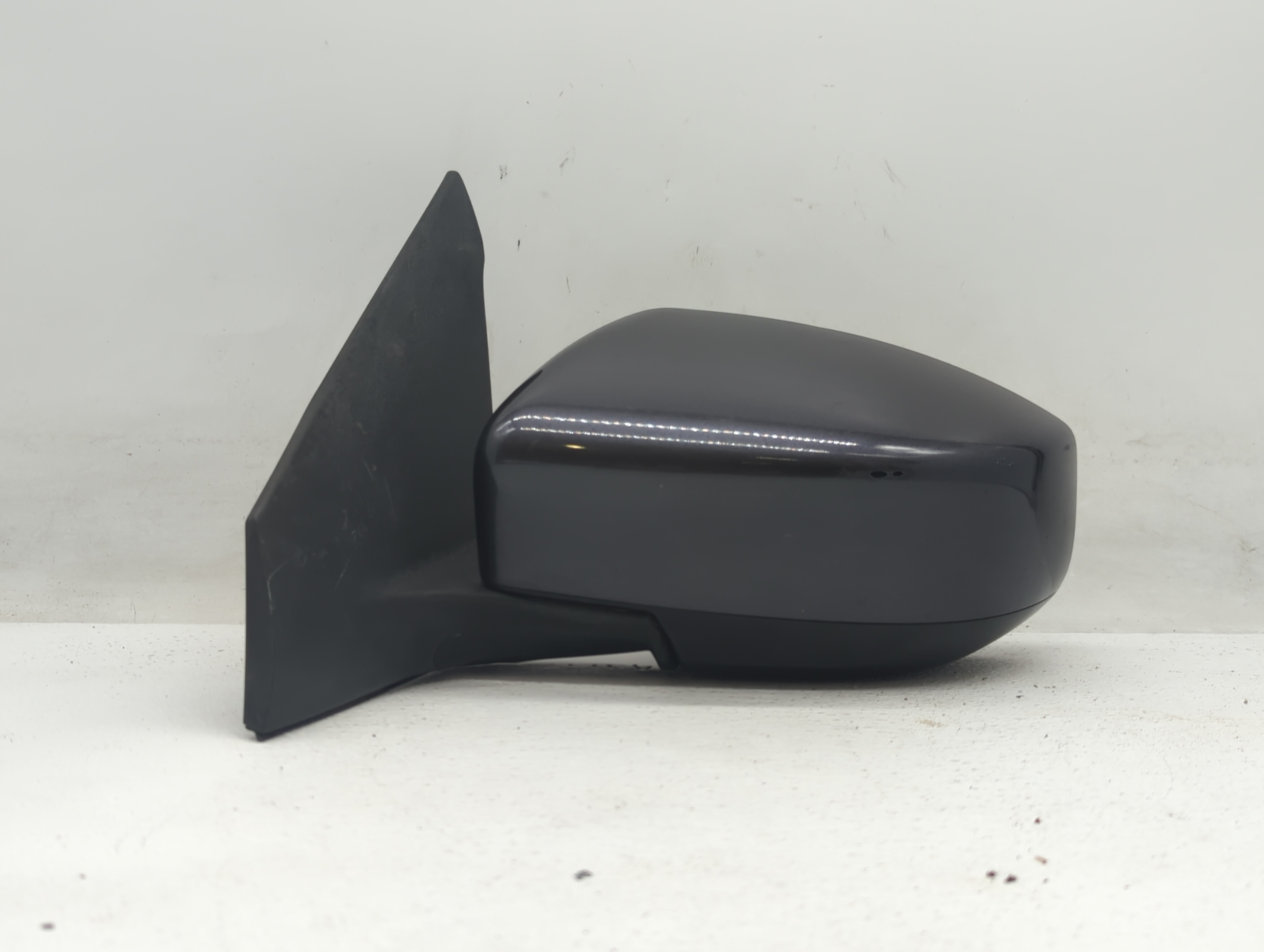 2013-2015 Nissan Sentra Driver Left Side View Power Door Mirror Dark Grey 437722 - Oemusedautoparts1.com