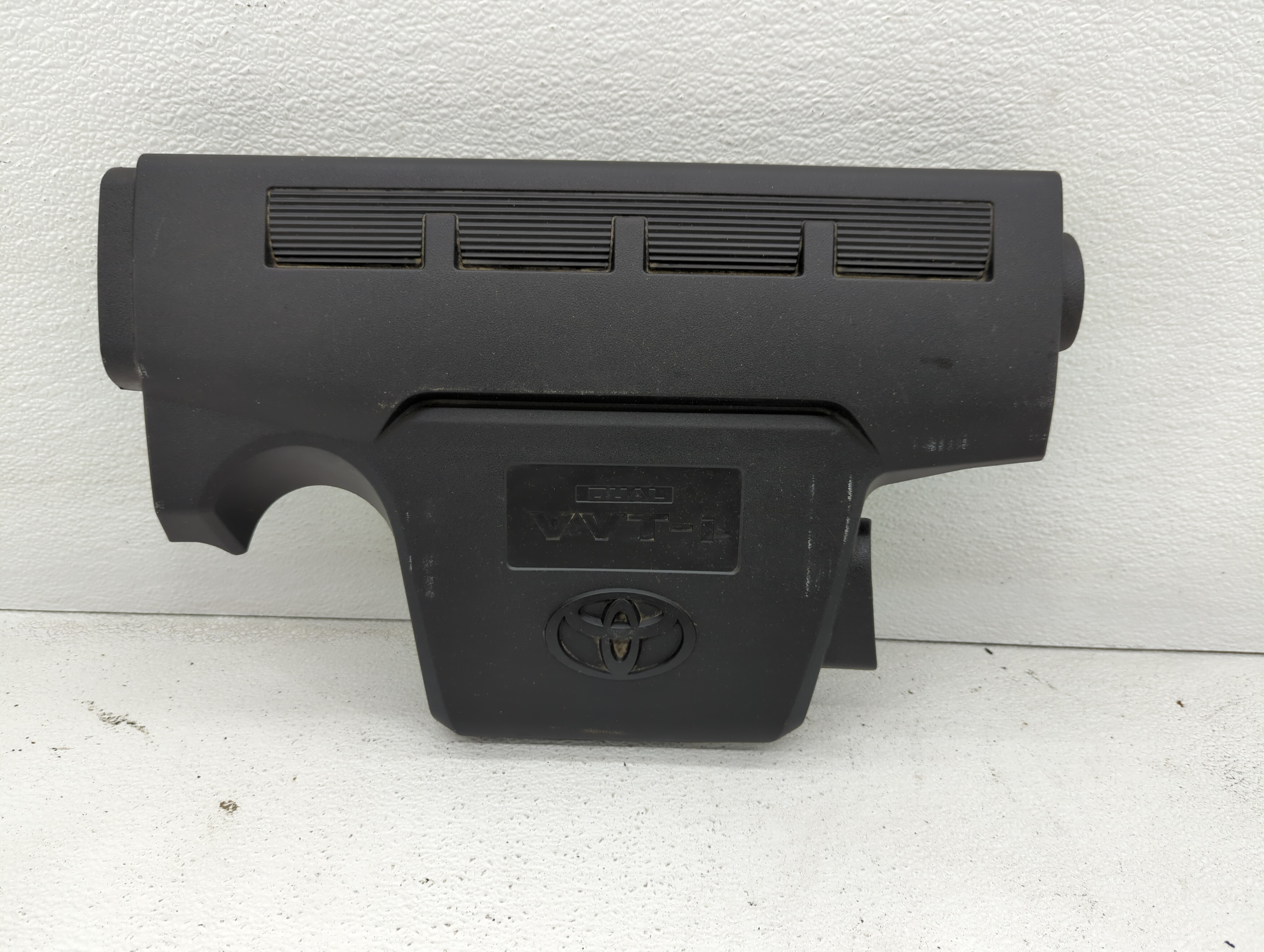 Picture of 2014 Toyota Camry Engine Cover 438375