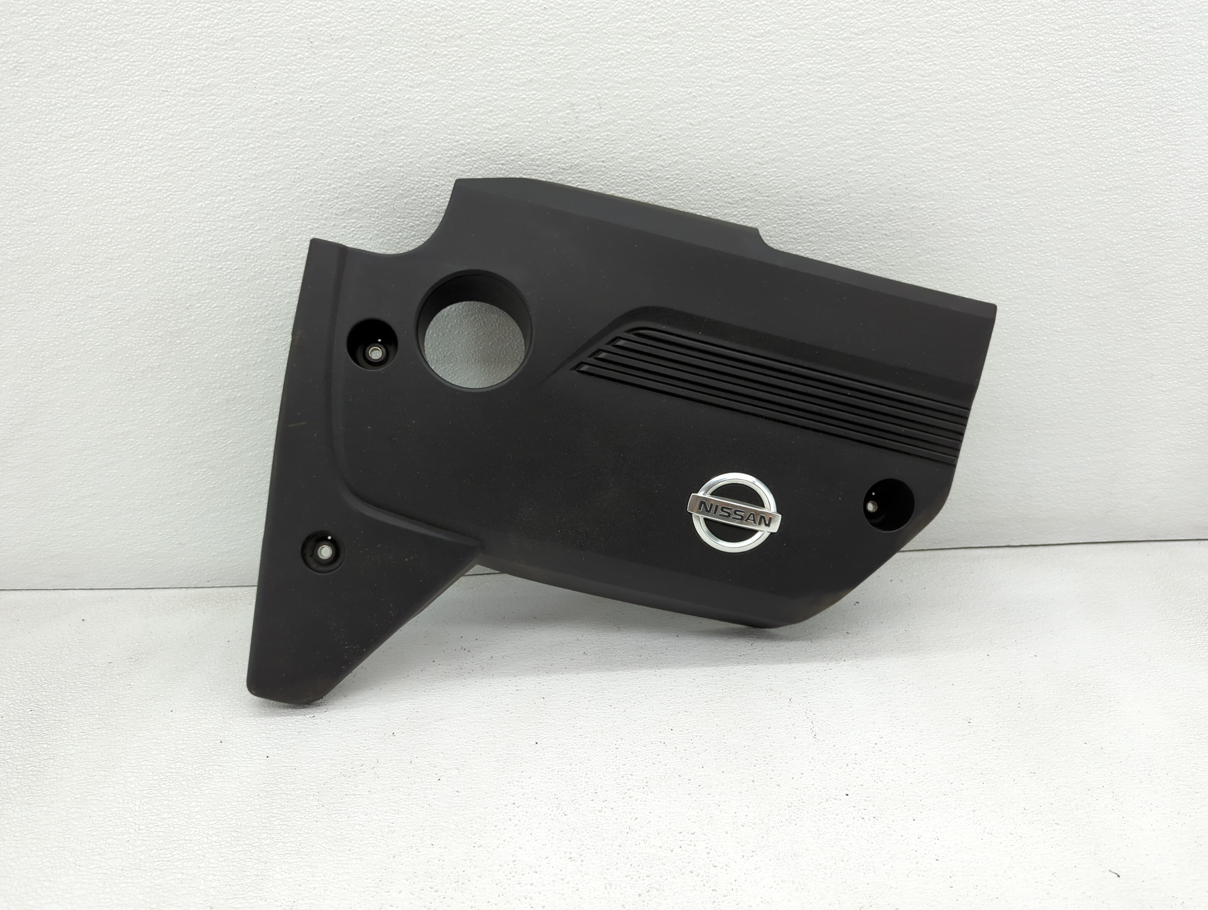 Picture of 2013 Nissan Altima Engine Cover 439069