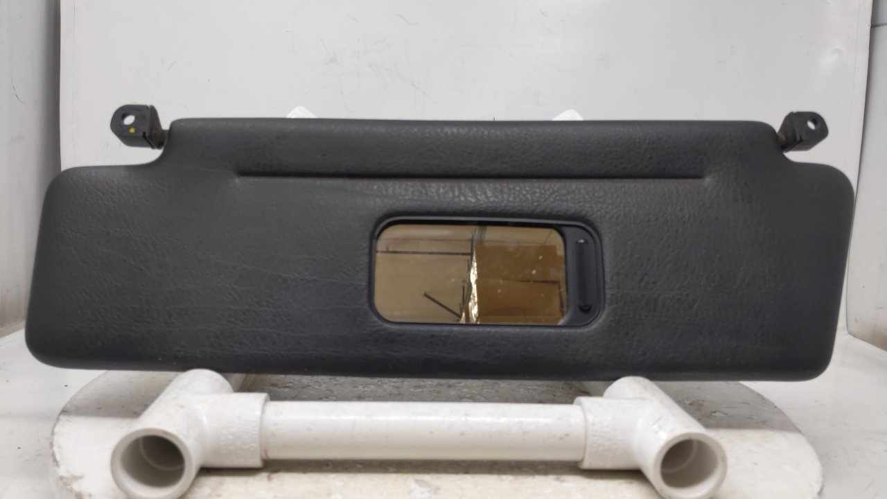 1992 Bmw 328is Passenger Sun Visor Mirror Right Sunvisor Black 43910 - Oemusedautoparts1.com