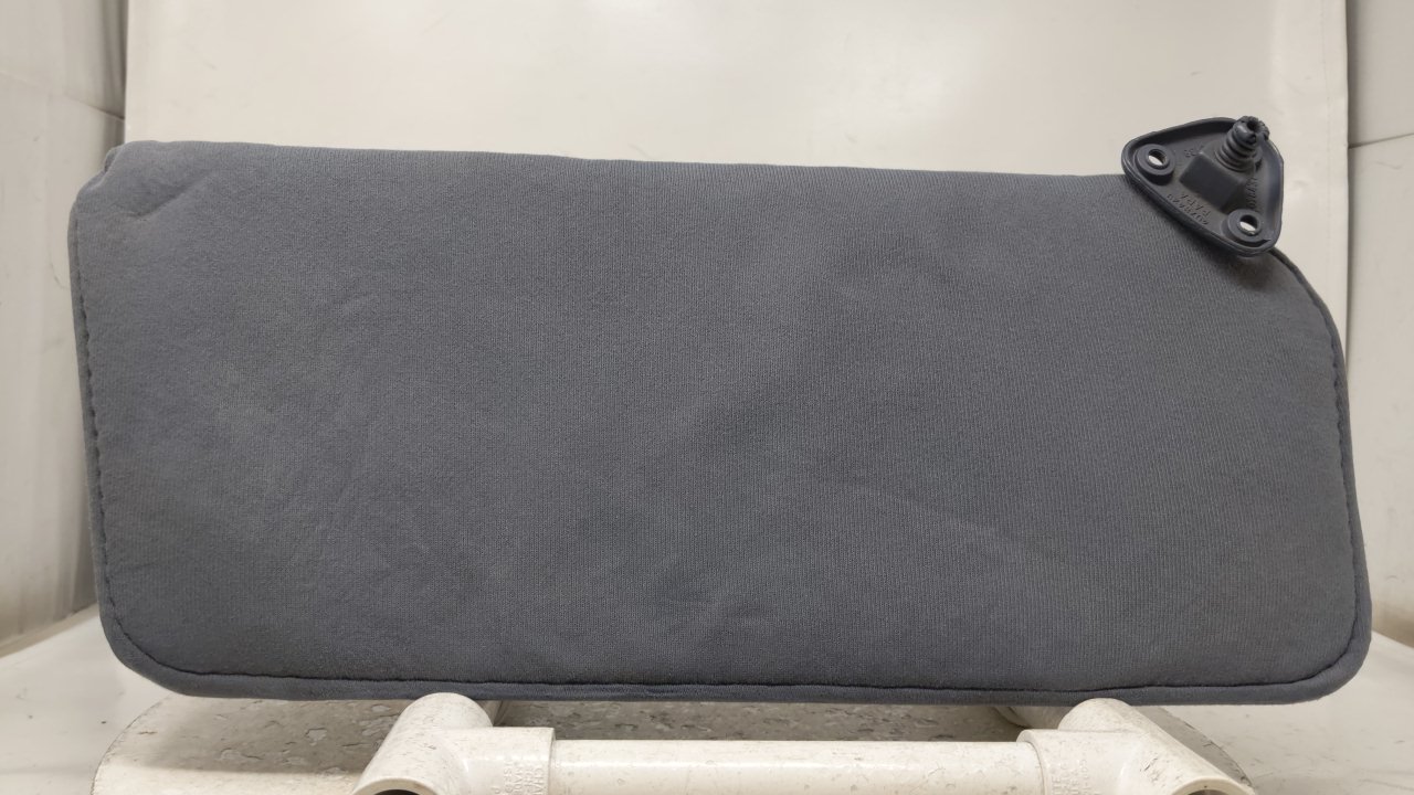 1988 Oldsmobile 88 Passenger Sun Visor Mirror Right Sunvisor Blue 43917 - Oemusedautoparts1.com