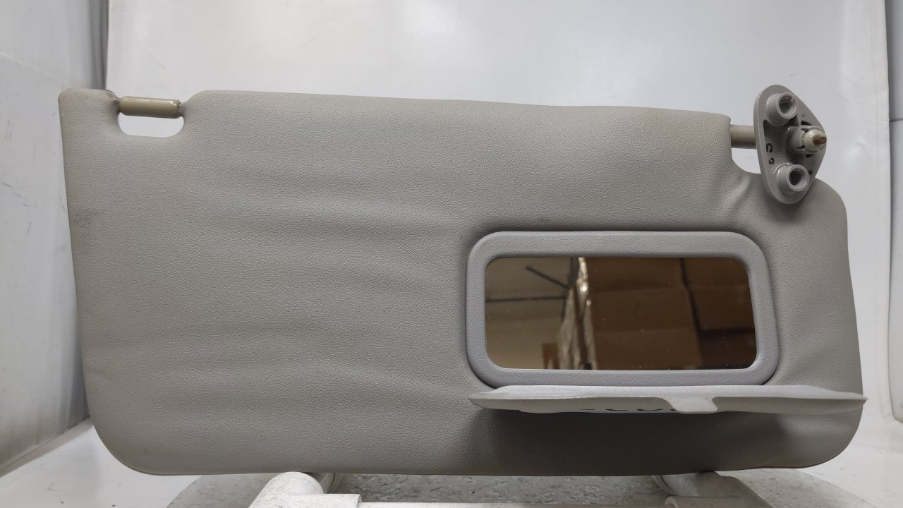2015-2019 Subaru Legacy Driver Left Sun Visor Sunvisor 4392 - Oemusedautoparts1.com