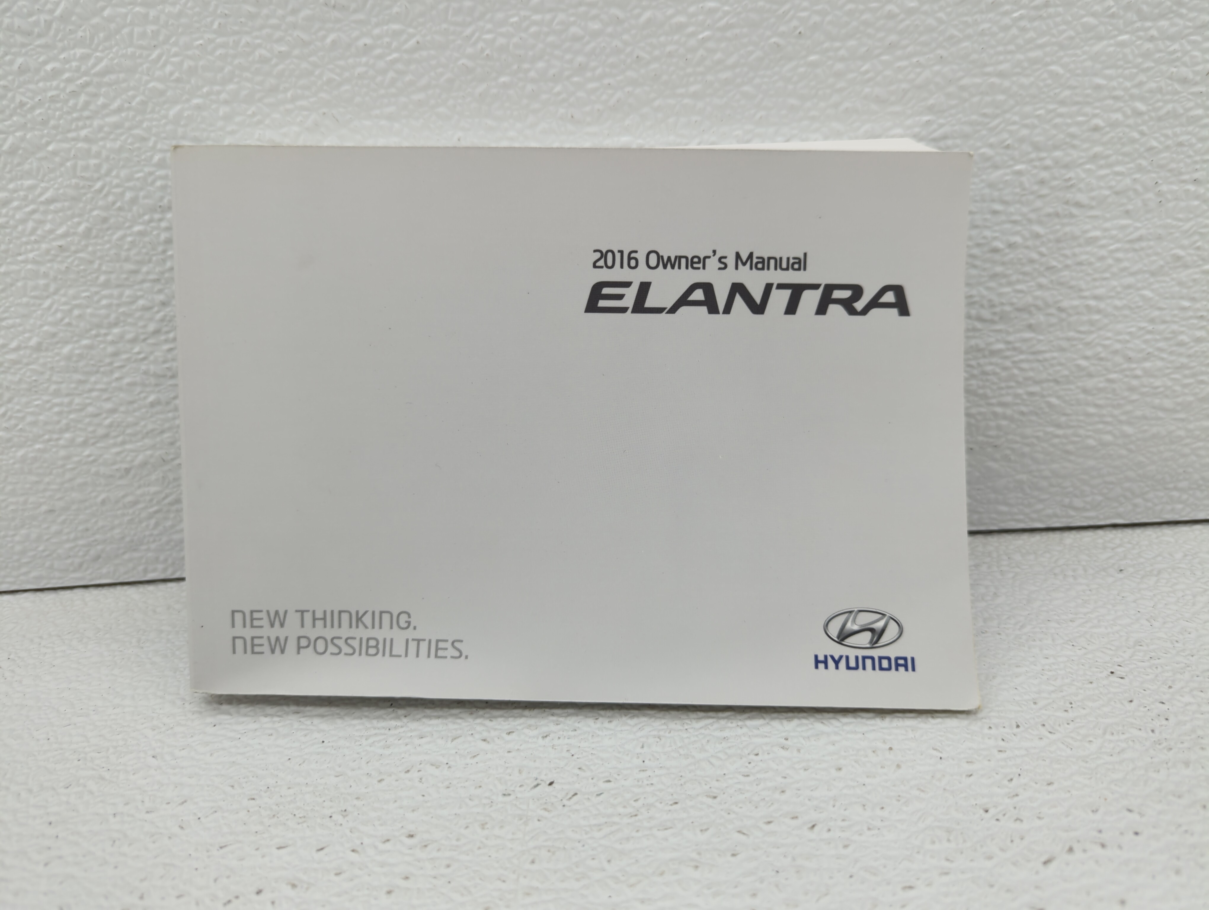2016 Hyundai Elantra Owners Manual Book Guide 439975 - Oemusedautoparts1.com